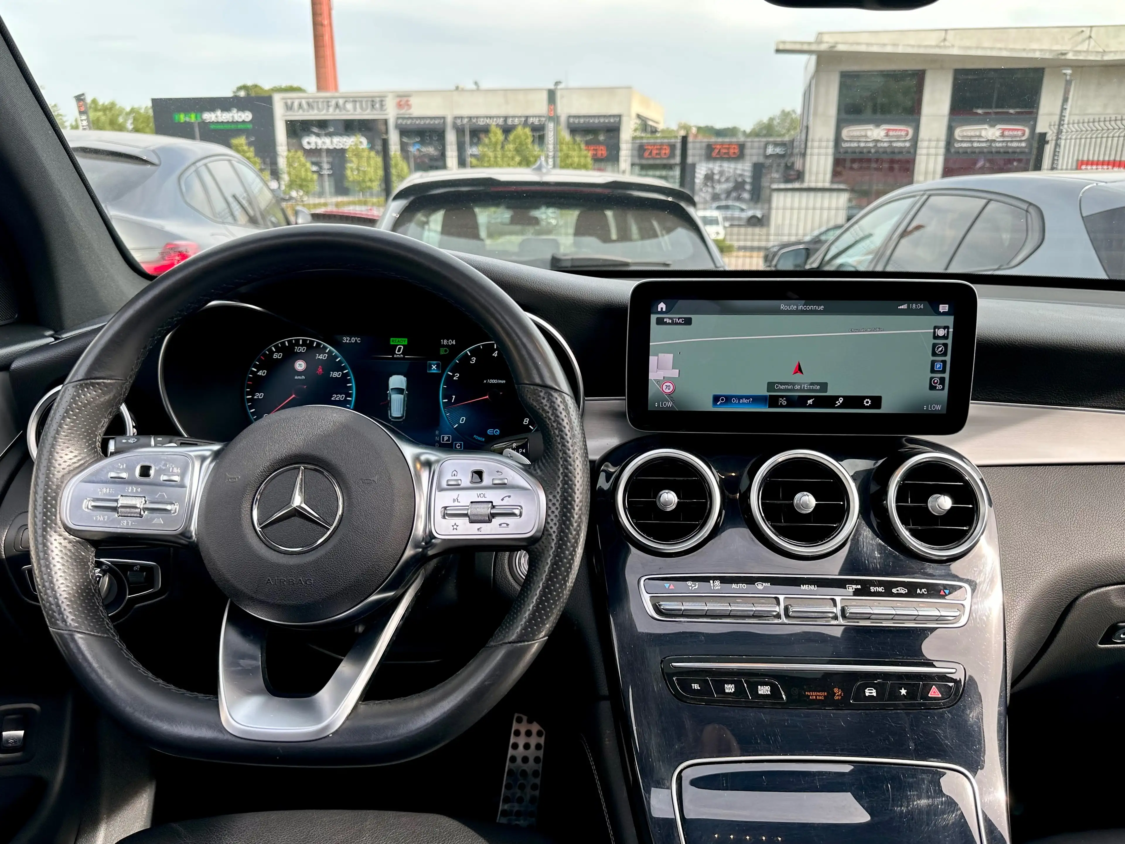 Mercedes-Benz GLC 200 2.0 4MATIC*FULLOPTION* AMG *PANO*BURMESTER*CAM 360°*AMBIENT LIGHT*1ER PROP* — photo 21