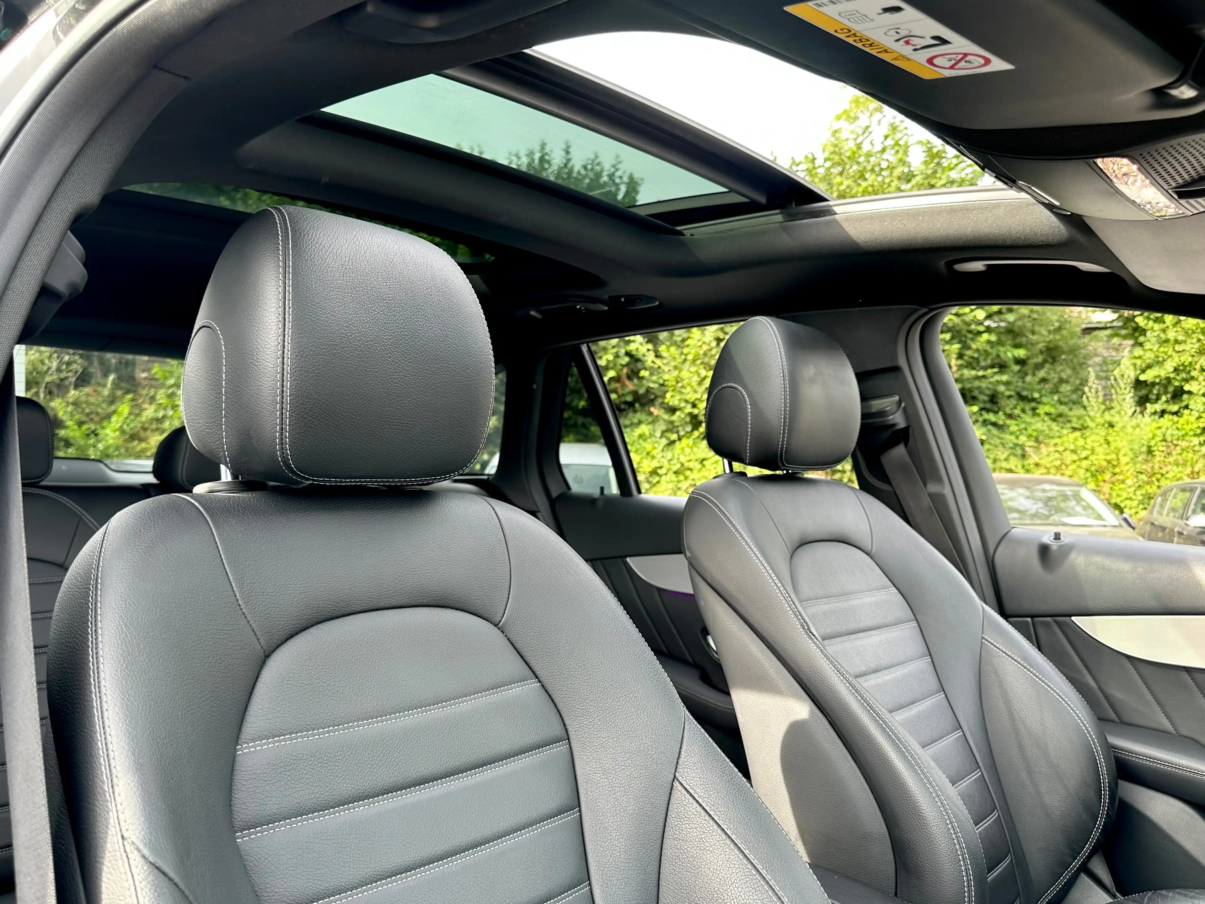 Mercedes-Benz GLC 200 2.0 4MATIC*FULLOPTION* AMG *PANO*BURMESTER*CAM 360°*AMBIENT LIGHT*1ER PROP* — photo 19