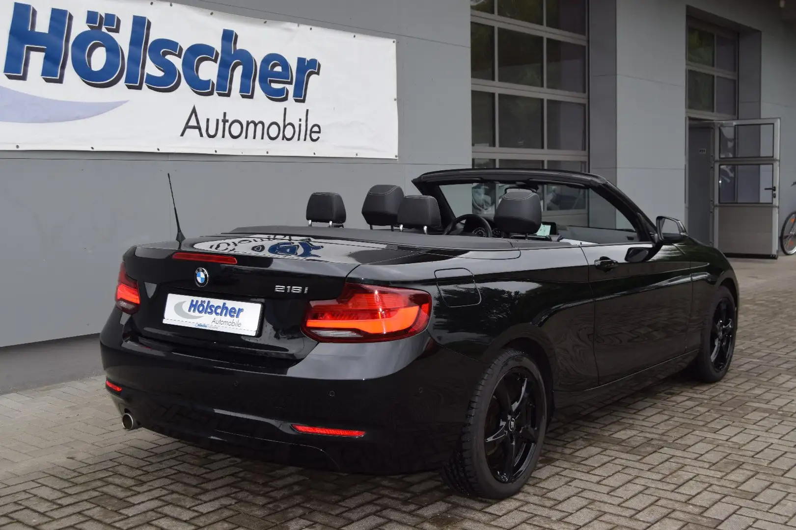 BMW 218 i ,Cabrio,Navi,Leder,Xenon,Sitzh,Lenkradh,, Schwarz - 2