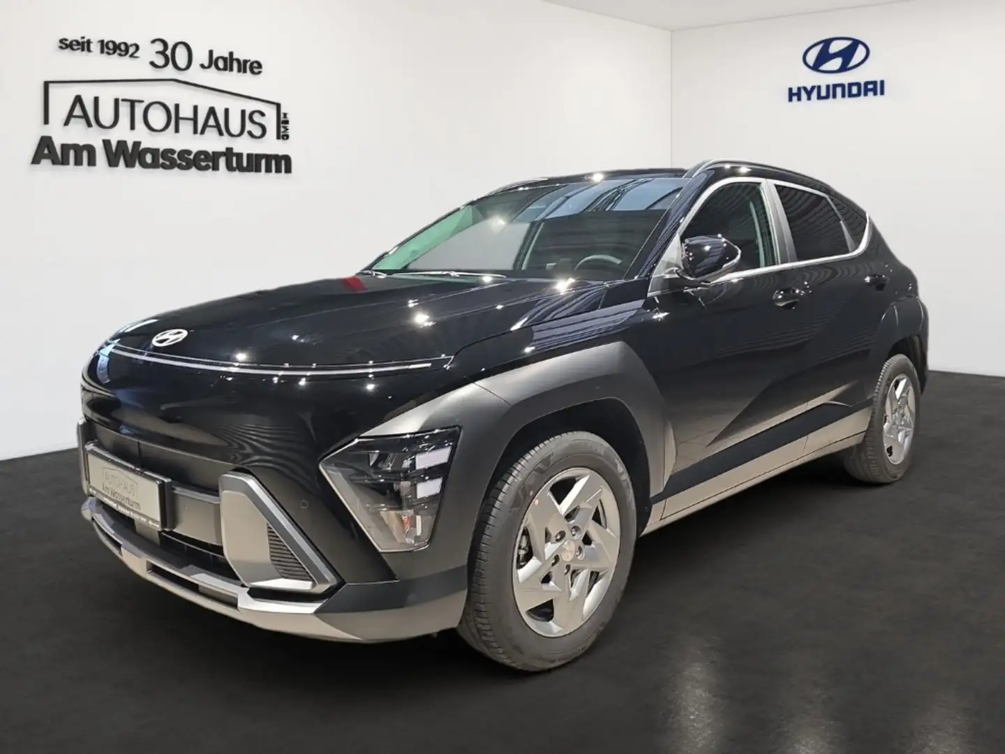 Hyundai KONA SX2 (MY25) 1.6 T-GDI  6-MT 2WD Trend el. Heckklapp Schwarz - 1