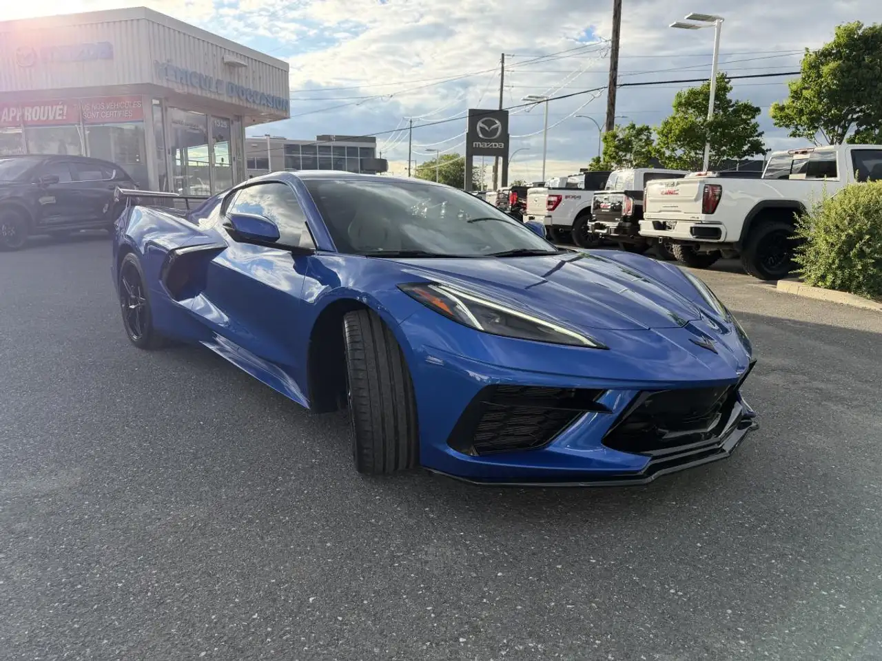 Chevrolet Corvette снимка Chevrolet Corvette