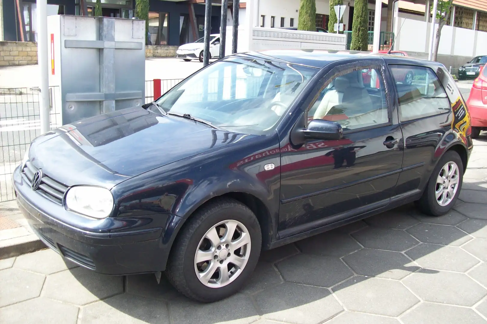 Volkswagen Golf Sport Edition IV Lim. (1J1) Blau - 2