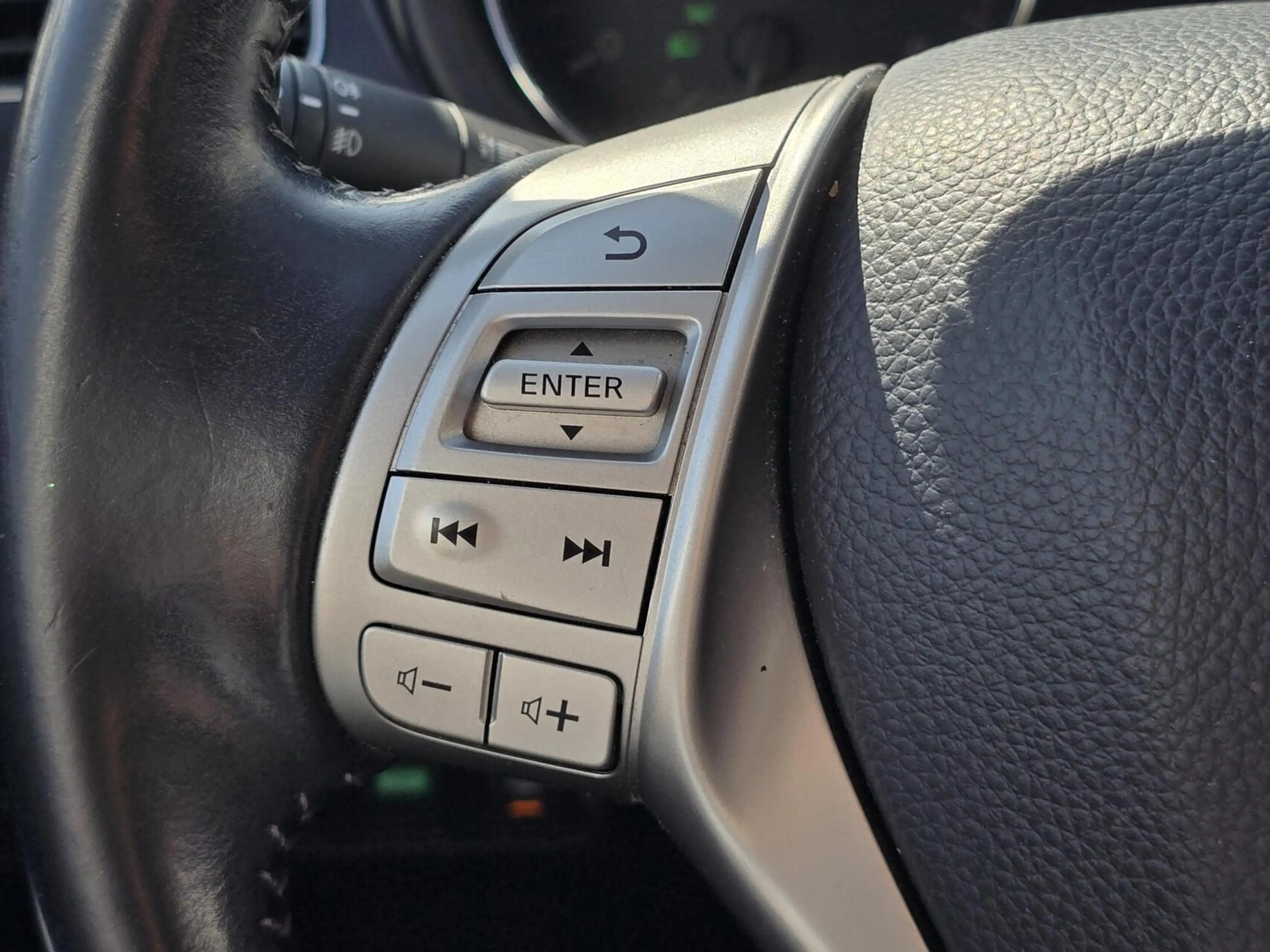 Nissan Pulsar 1.2 DIG-T Tekna Automaat Navi/360 cam/Trekhaak — photo 21