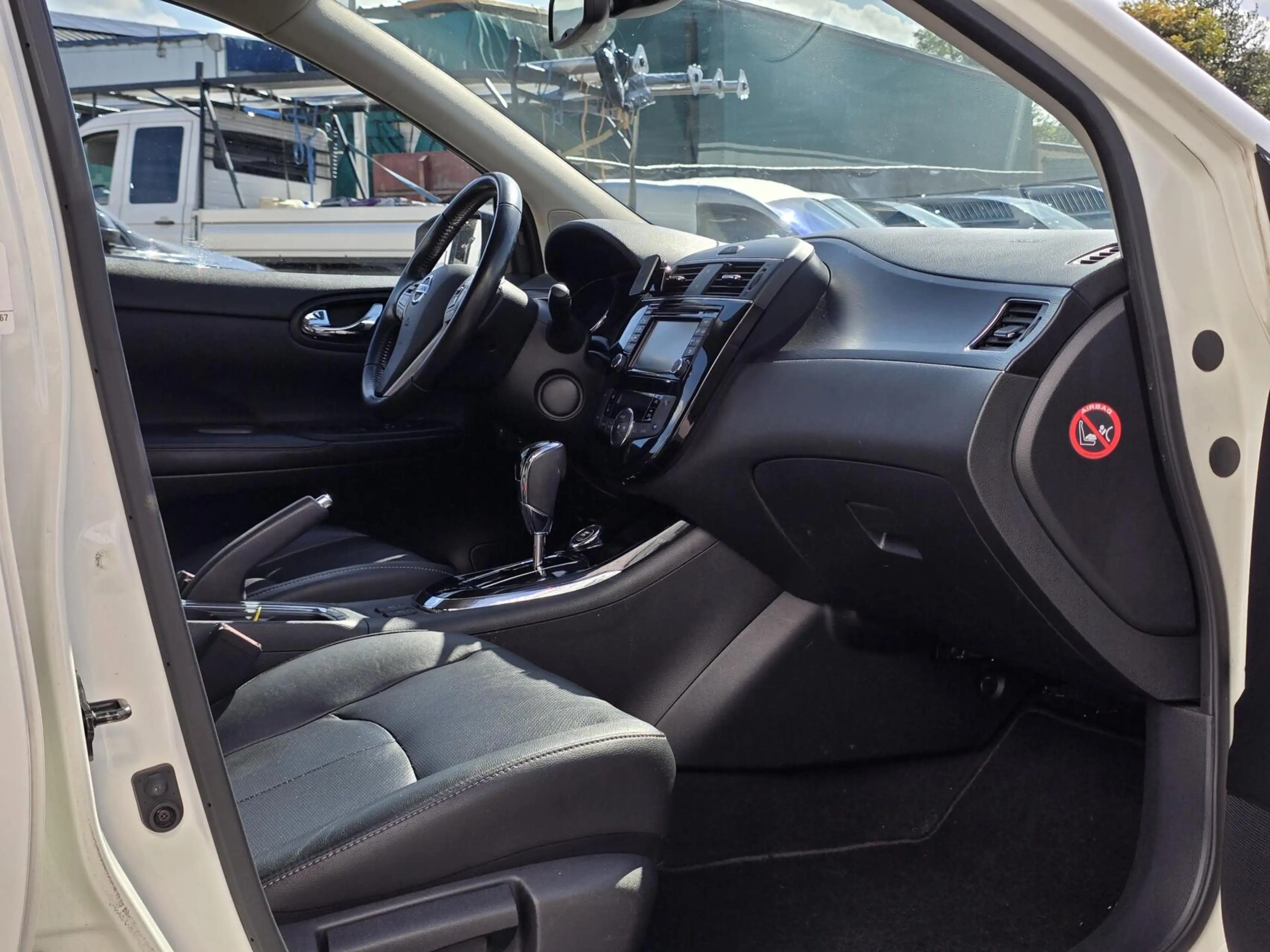Nissan Pulsar 1.2 DIG-T Tekna Automaat Navi/360 cam/Trekhaak — photo 23