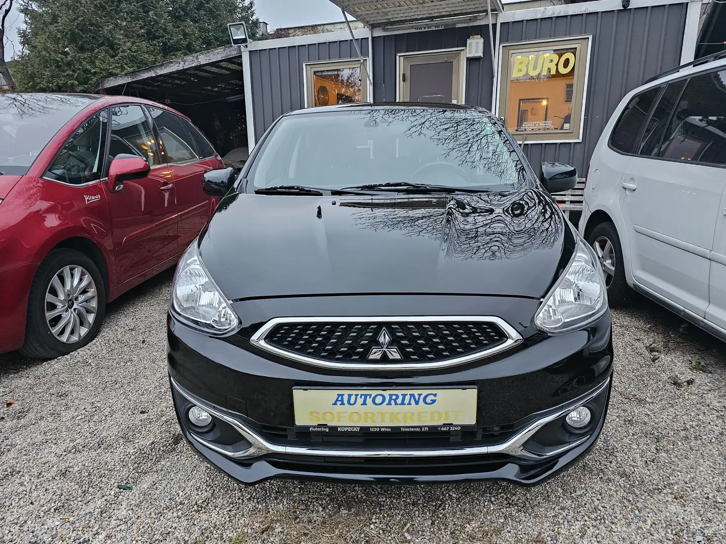 Mitsubishi Space Star 1,2 MIVEC Invite AS&G Schwarz - 2