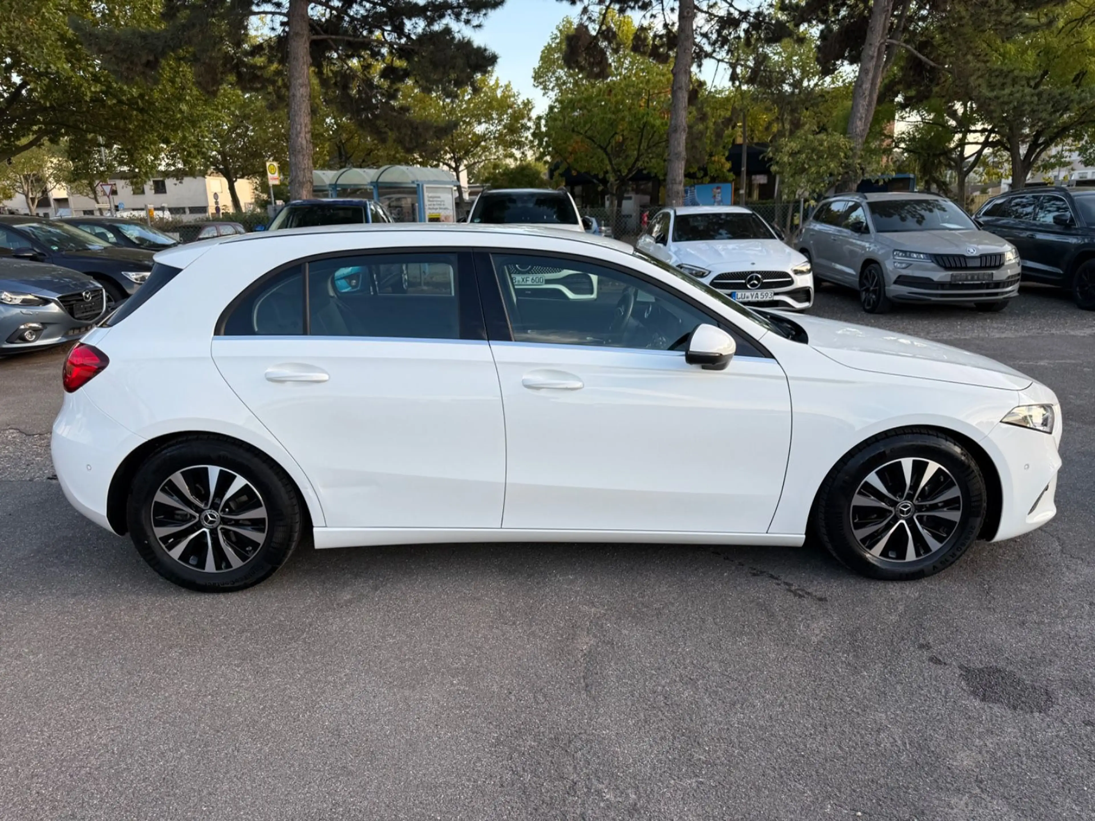 Mercedes-Benz A 200 d — photo 3