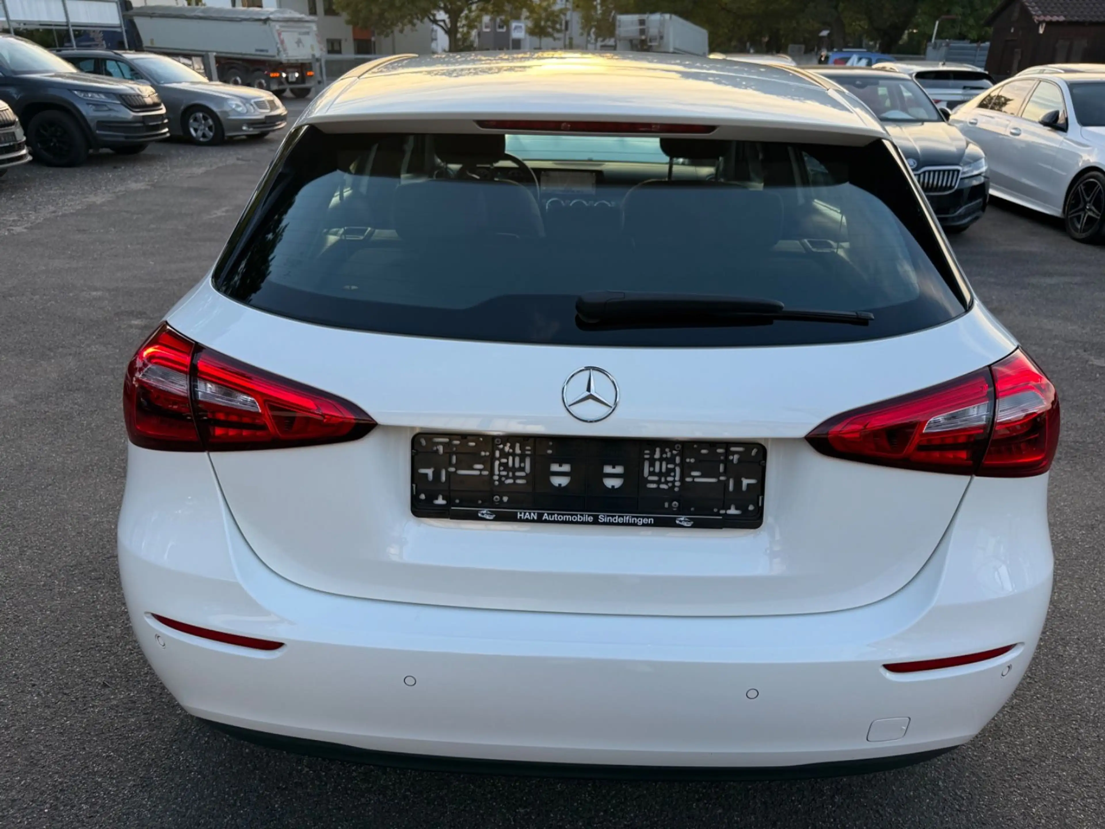 Mercedes-Benz A 200 d — photo 10