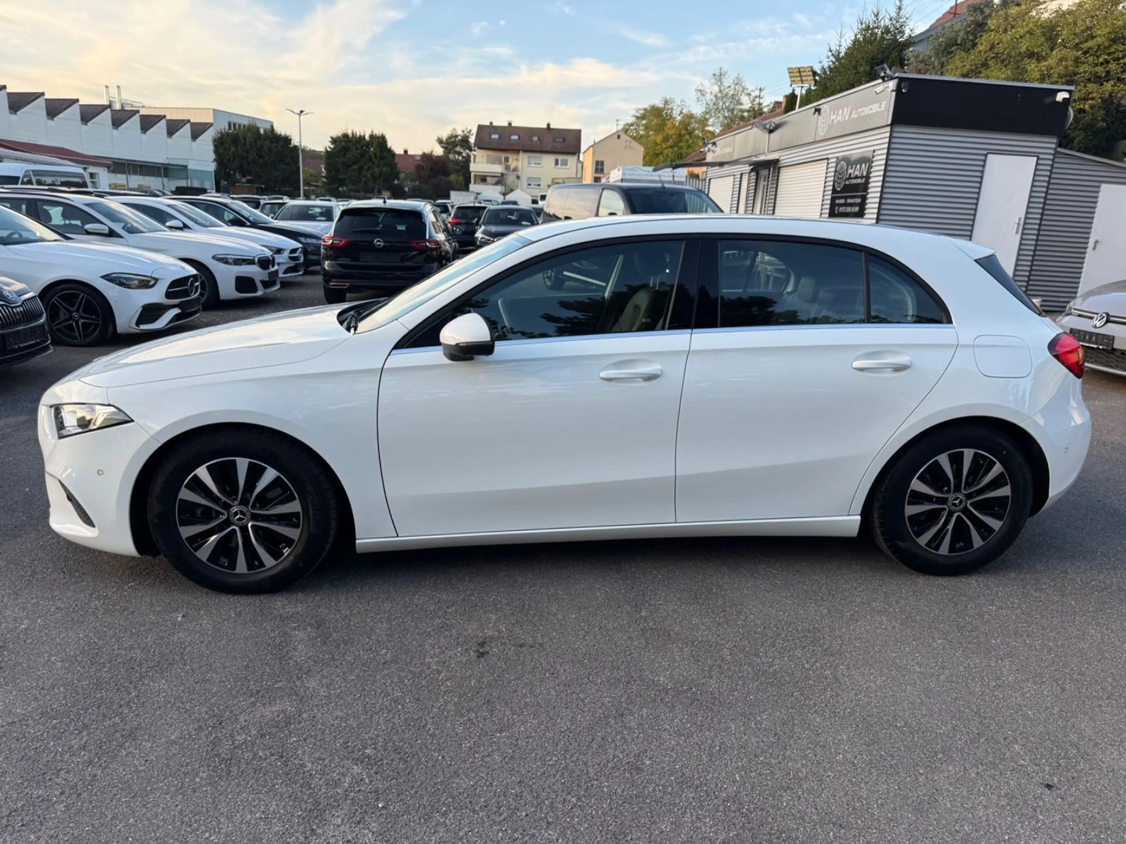 Mercedes-Benz A 200 d — photo 4