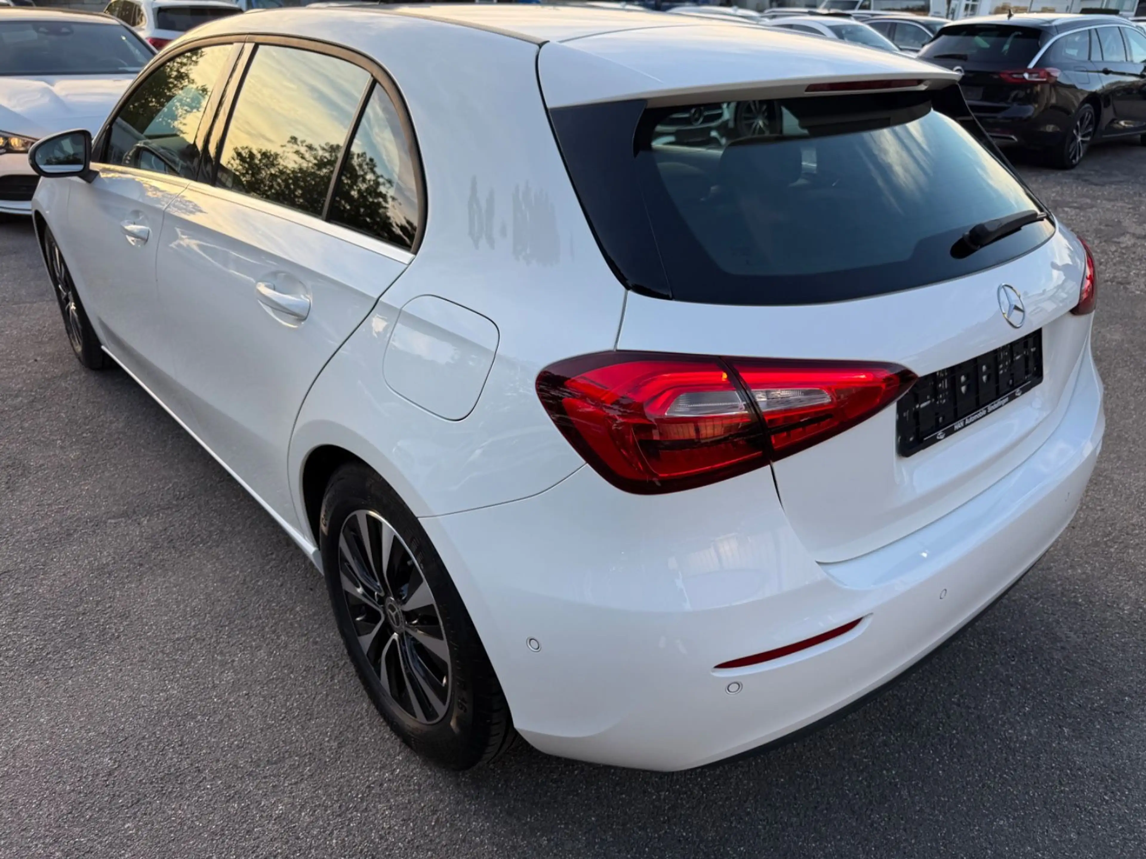 Mercedes-Benz A 200 d — photo 7