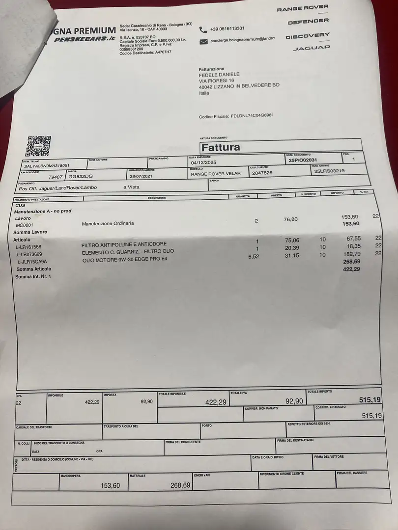 Land Rover Range Rover Velar 2.0d i4 mhev R-Dynamic SE 4wd 204cv auto Bianco - 2