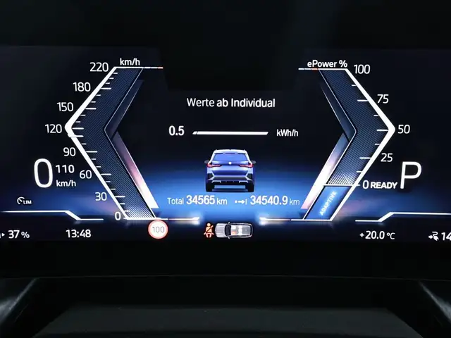 BMW Ix1 view 7
