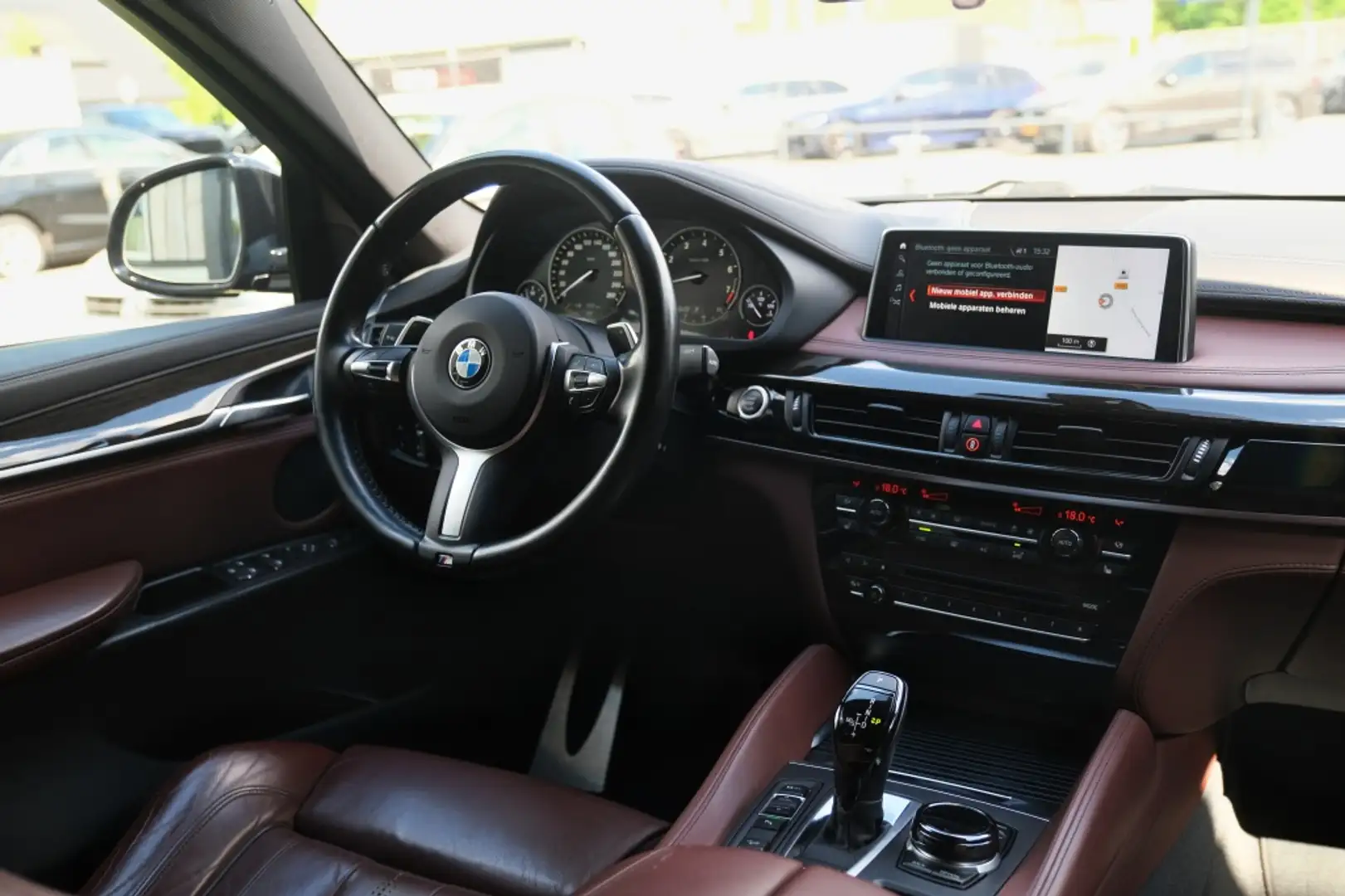 BMW X6 xDrive50i M-Sport, Pano, AC Schnitzer uitlaat! Black - 2