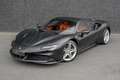Ferrari SF90 Spider NEW SF90 SPIDER WITHOUT REGISTRATION+MANDARINO Zwart - thumbnail 1