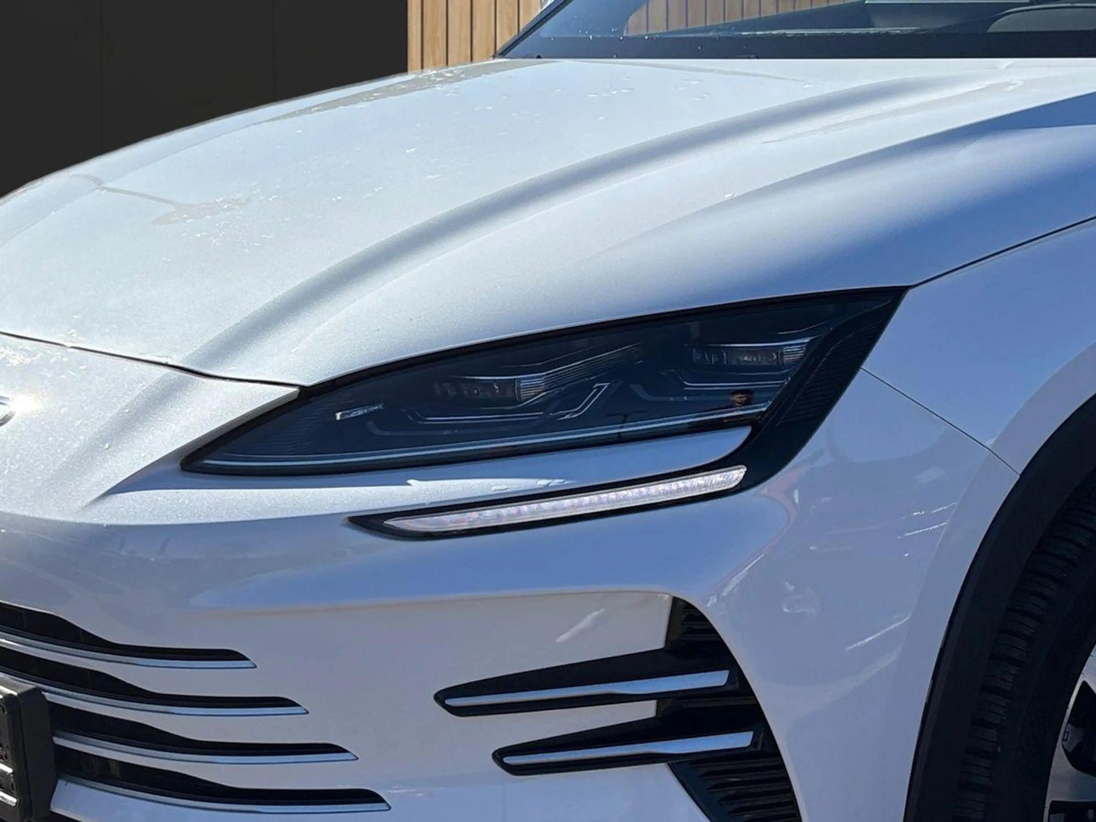 BYD Seal U DM-i 1.5 PHEV Design AWD Leder Pano 360 — photo 6