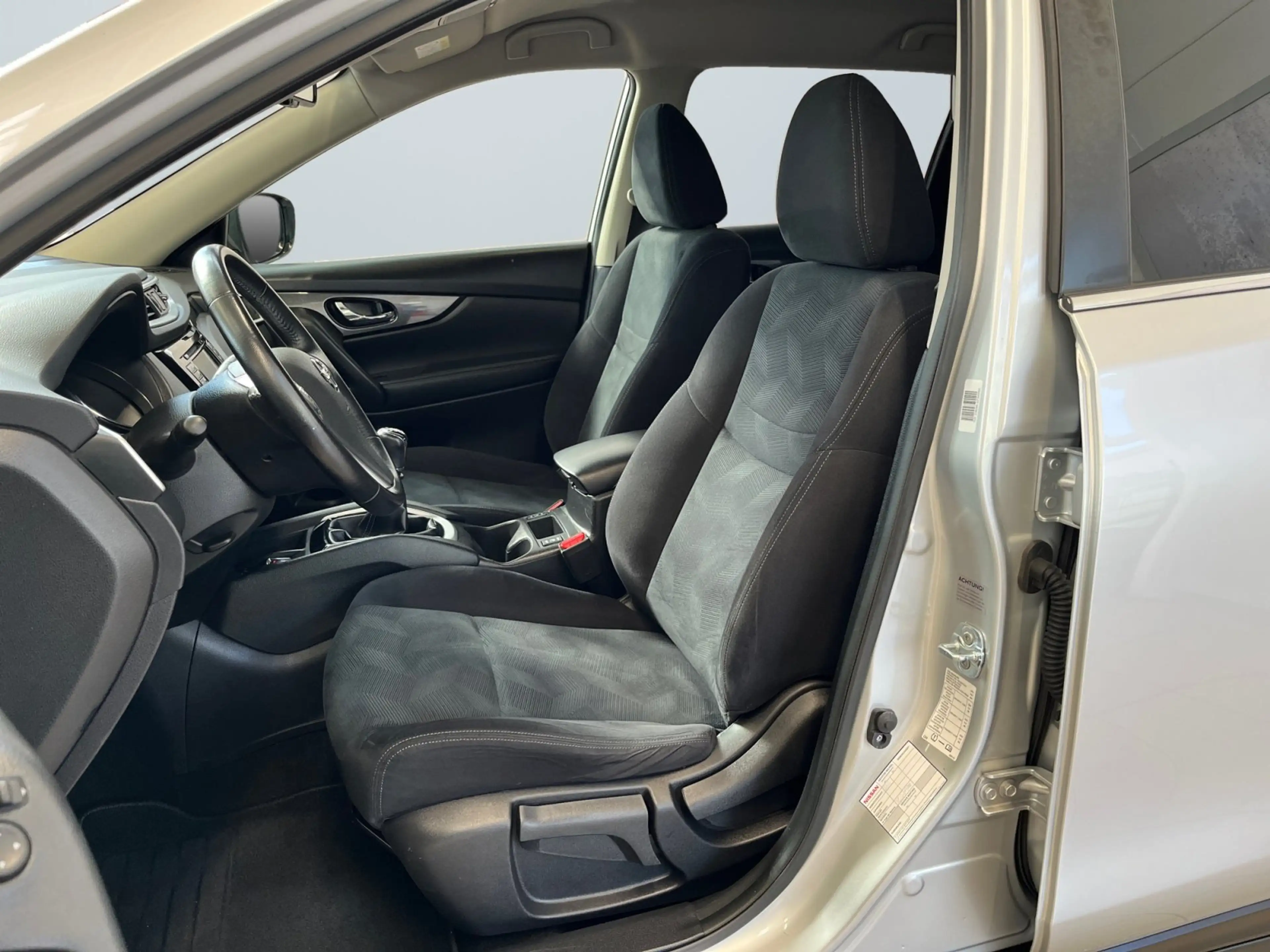 Nissan X-Trail Acenta 1.6dCi 2xKlimaA Fernlichtassistent — photo 7
