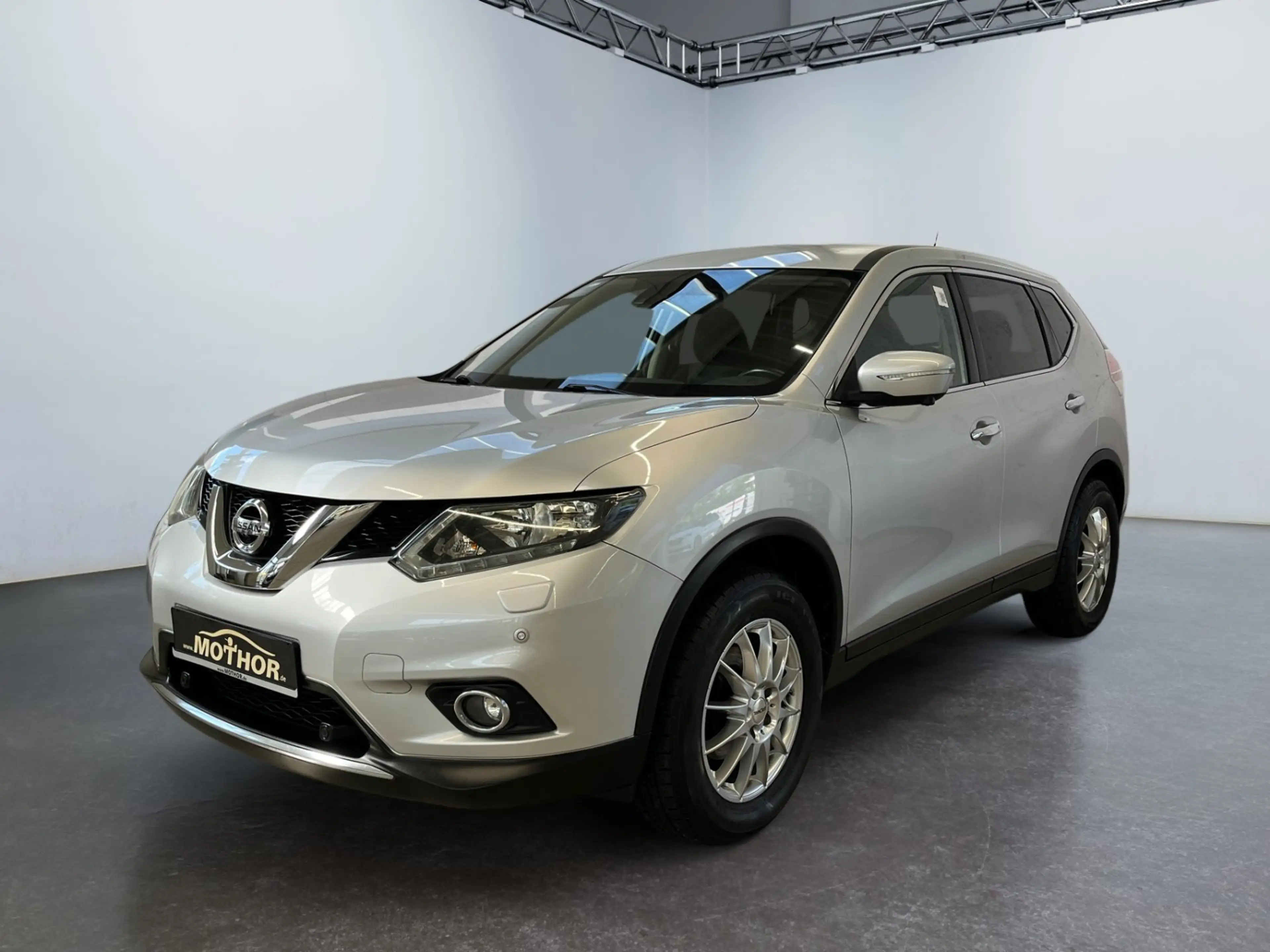 Nissan X-Trail Acenta 1.6dCi 2xKlimaA Fernlichtassistent — photo 2