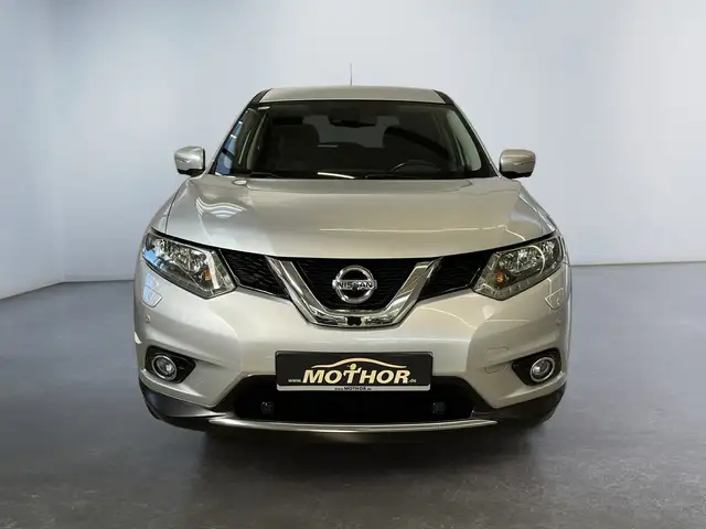 Nissan X-Trail view 6