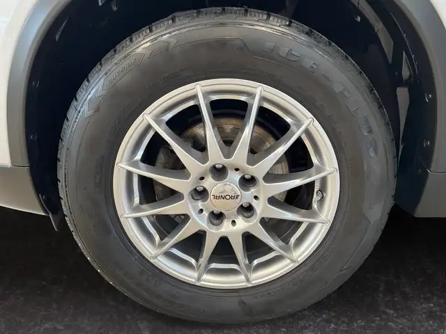 Nissan X-Trail view 15