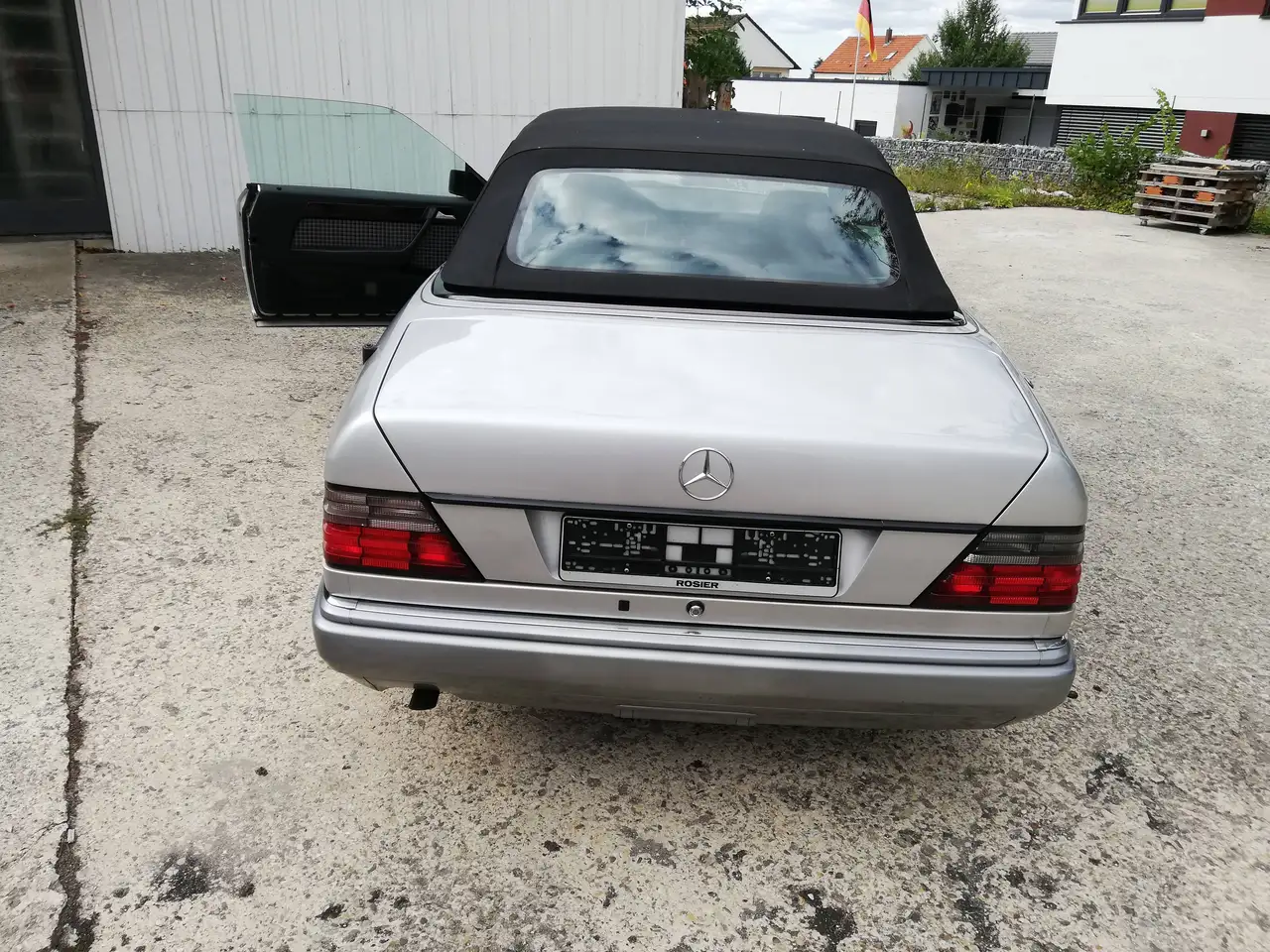 Mercedes-Benz E 200/ Oldtimer - Zulassung, foto 11