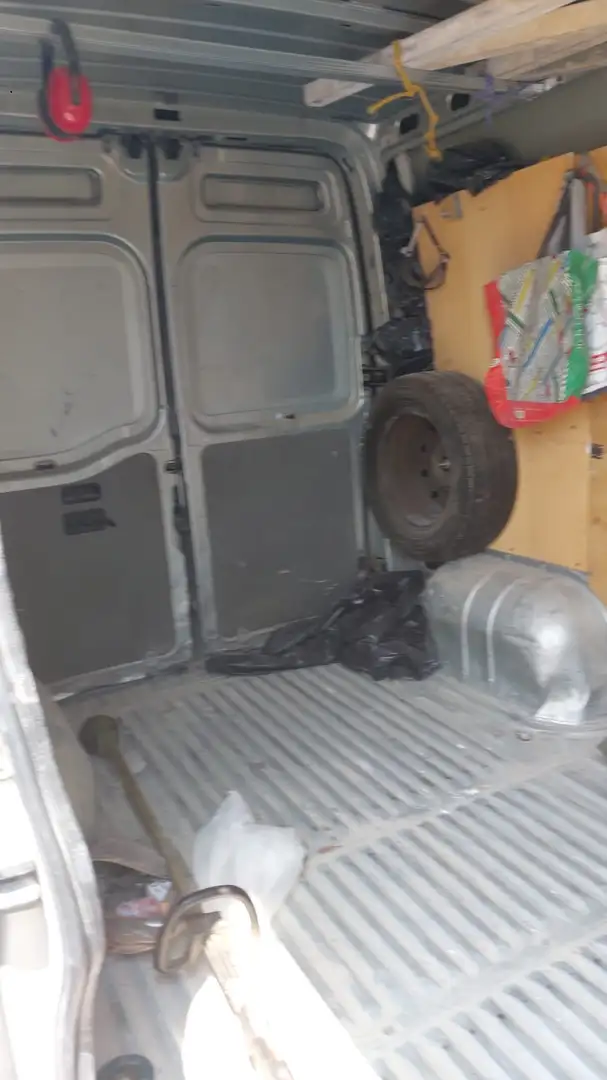 Renault Master Серый - 1