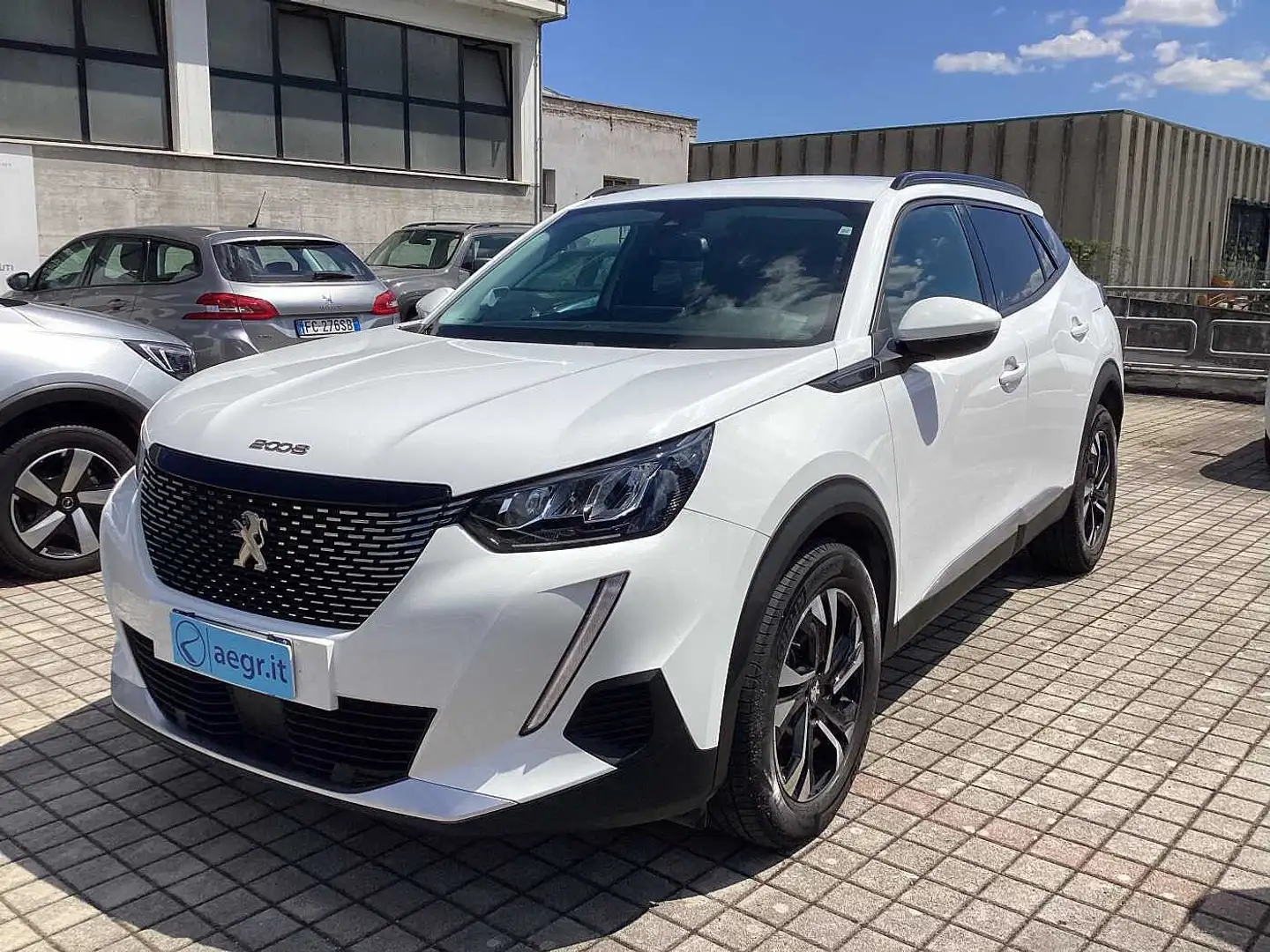 Peugeot 2008 2ª serie PureTech 100 S&S Allure Bianco - 1