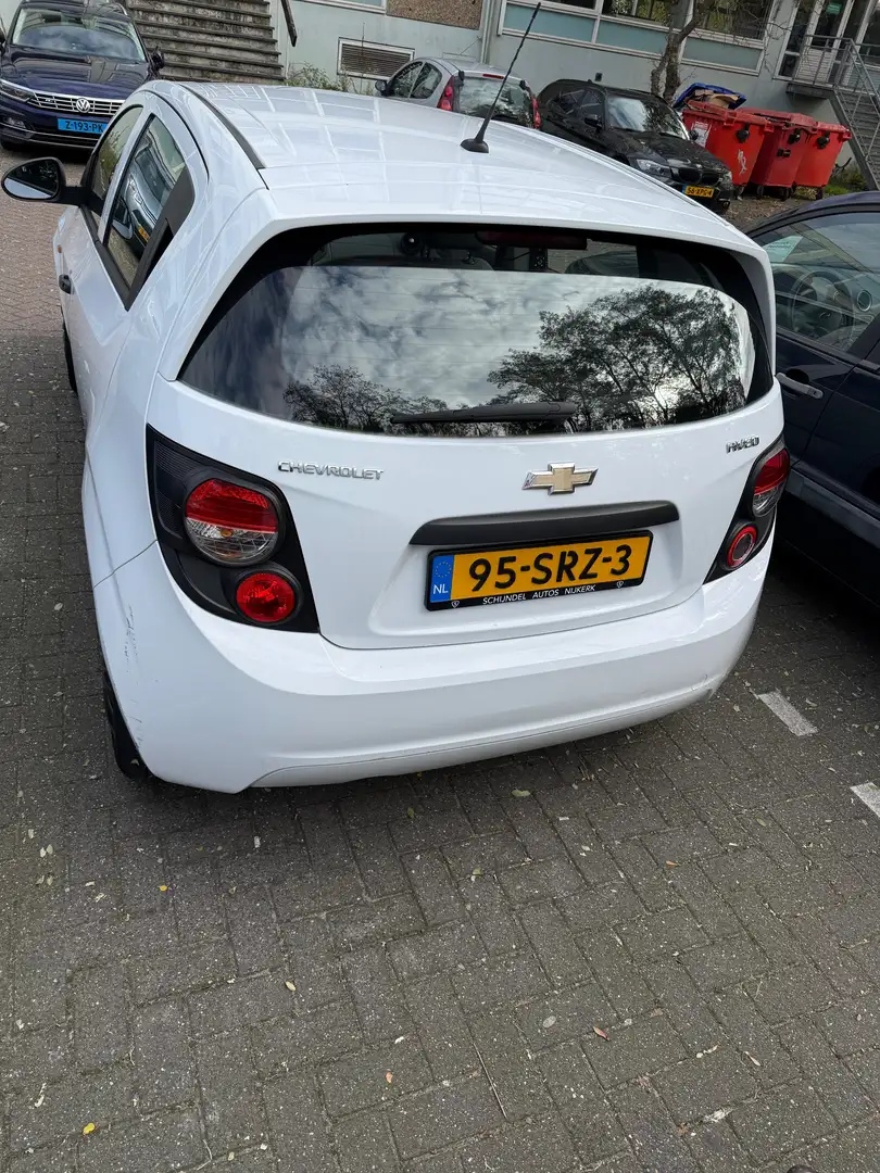 Chevrolet Aveo Aveo 1.2 LS Wit - 2