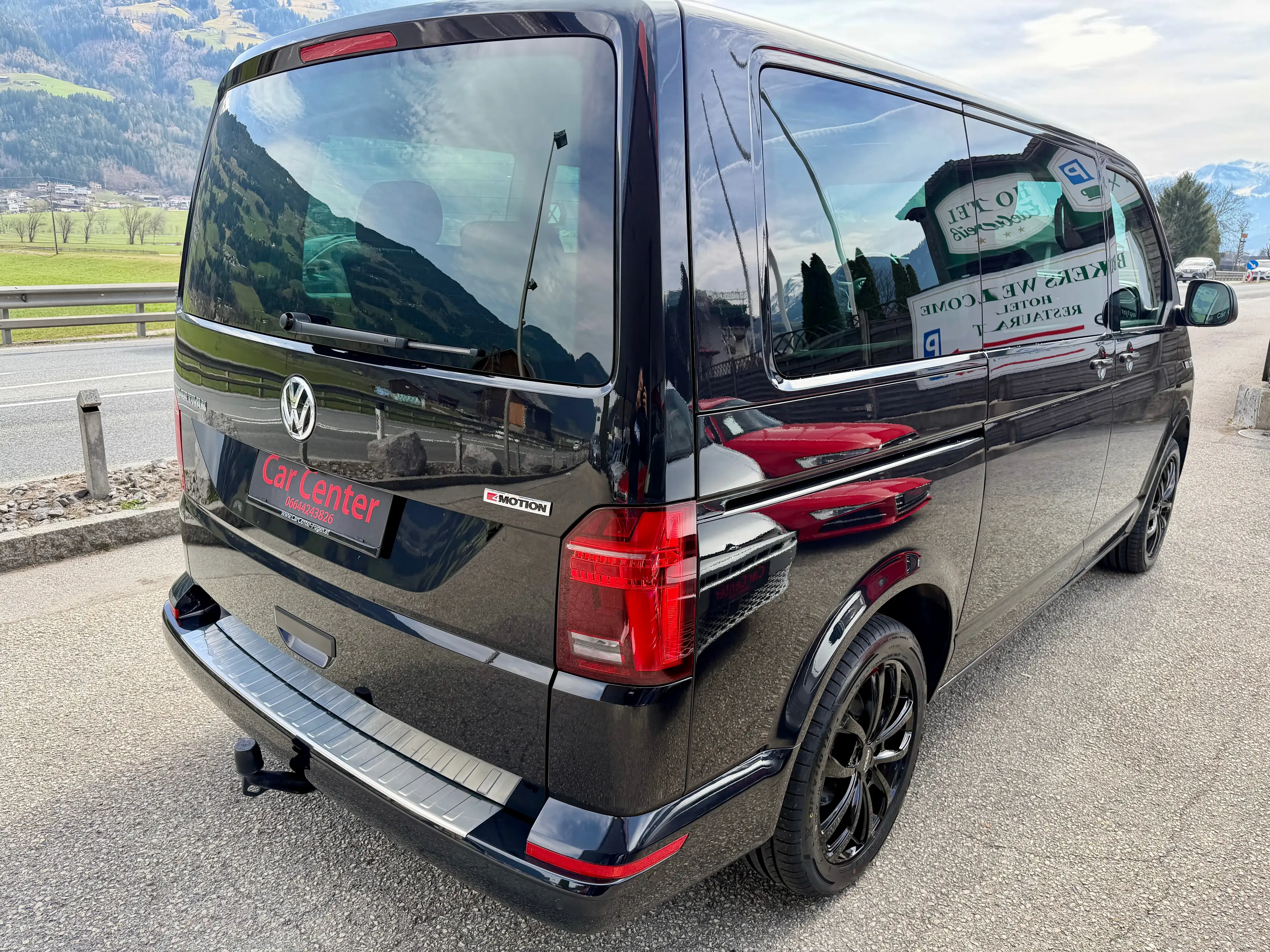 Volkswagen T6.1 Multivan Trendline 4MOTION DSG 18zoll — photo 14