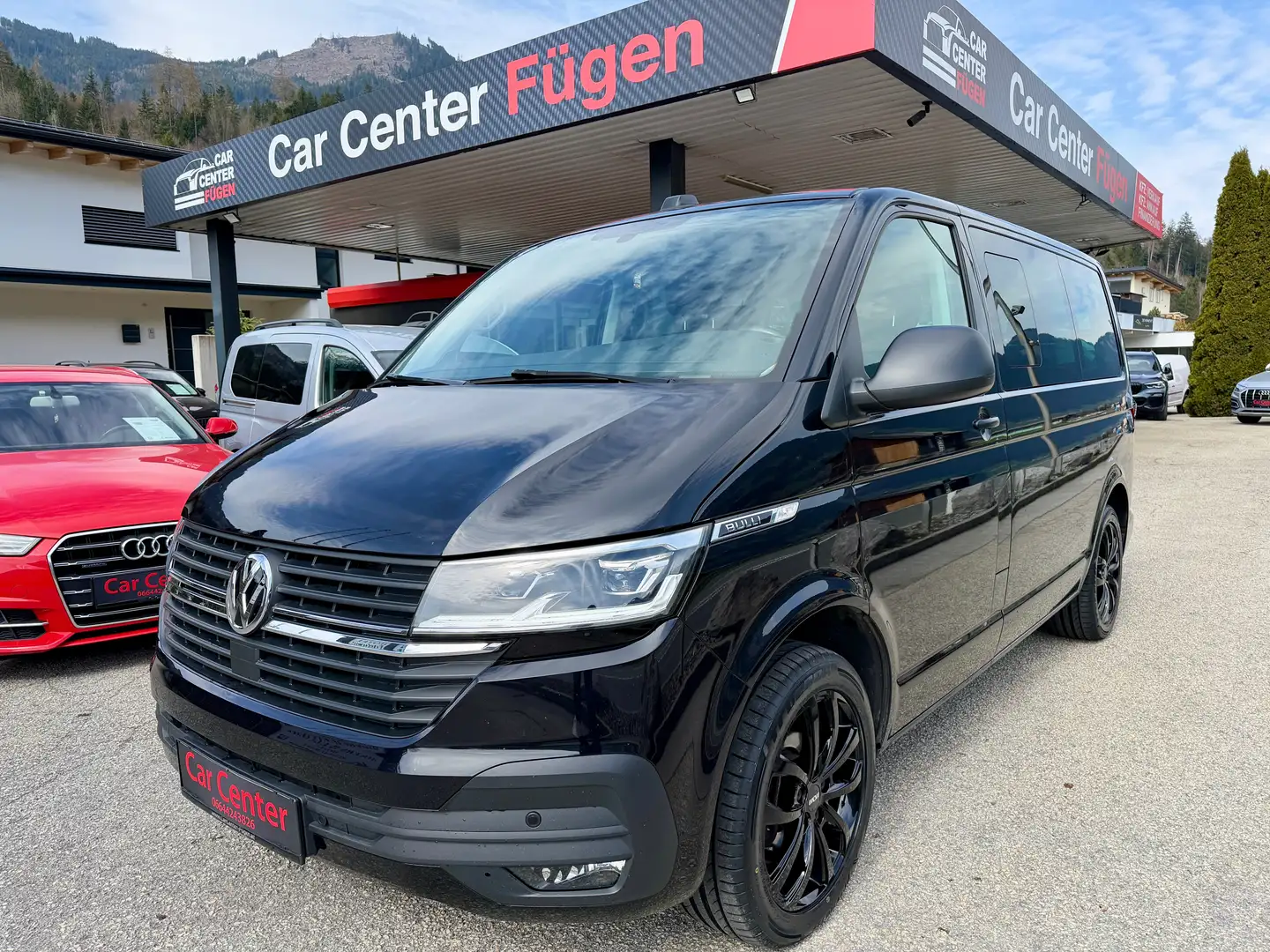 Volkswagen T6.1 Multivan Trendline 4MOTION DSG 18zoll Schwarz - 2