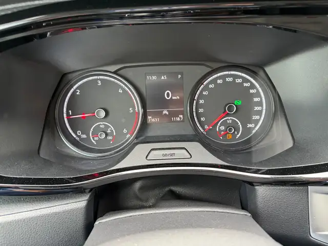 Volkswagen T6.1 Multivan Trendline 4MOTION DSG 18zoll Ansicht 28