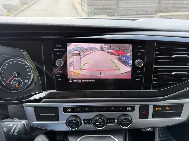 Volkswagen T6.1 Multivan Trendline 4MOTION DSG 18zoll Ansicht 33