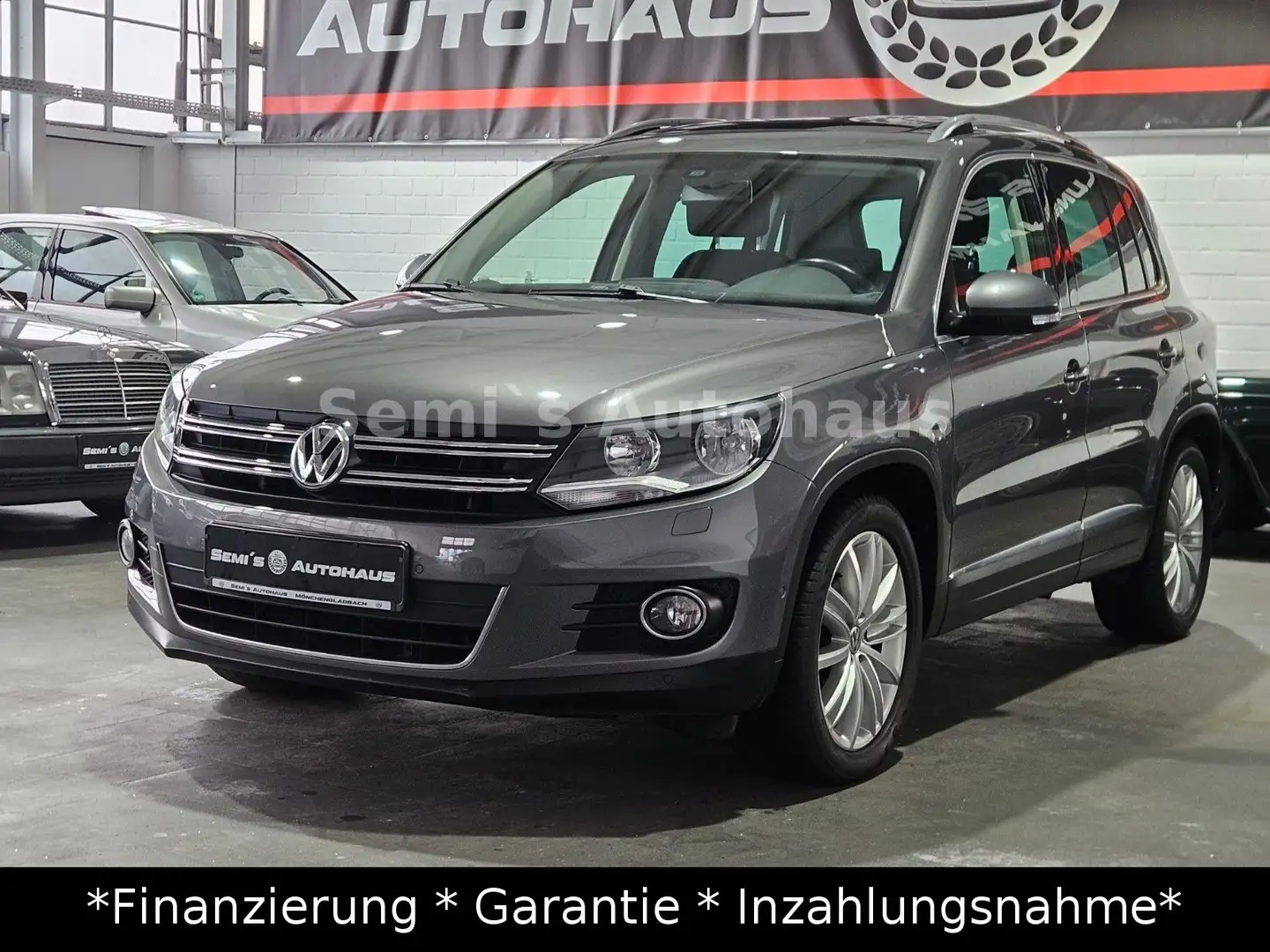 Volkswagen Tiguan Cup Sport & Style BMT|PANO|1.Hand| Gris - 1