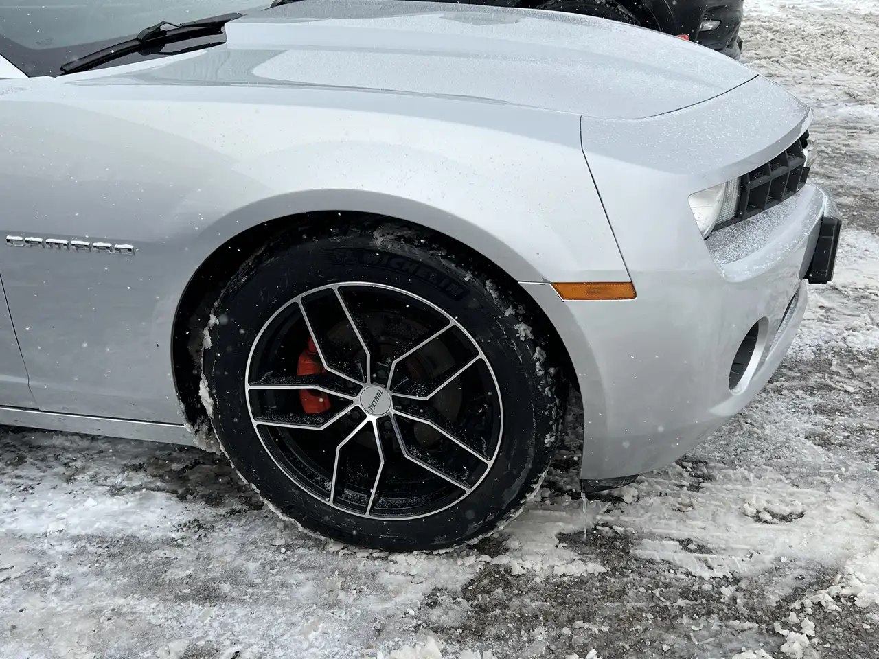 Chevrolet Camaro снимка Chevrolet Camaro