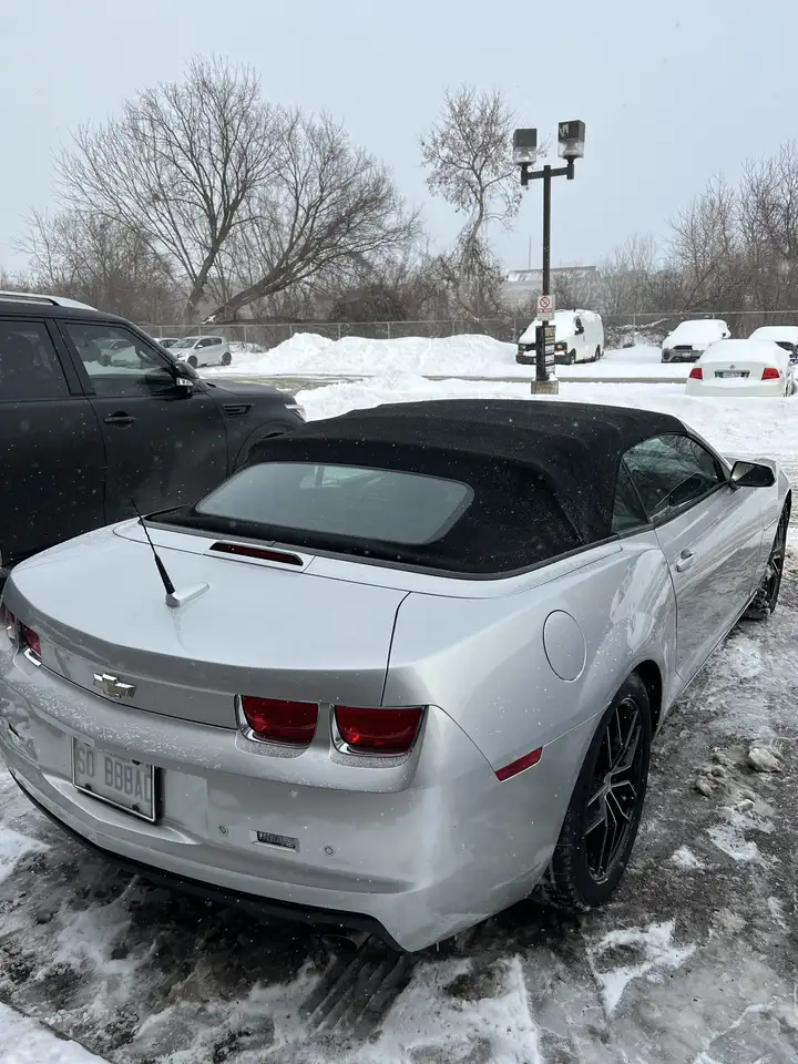 Chevrolet Camaro снимка Chevrolet Camaro