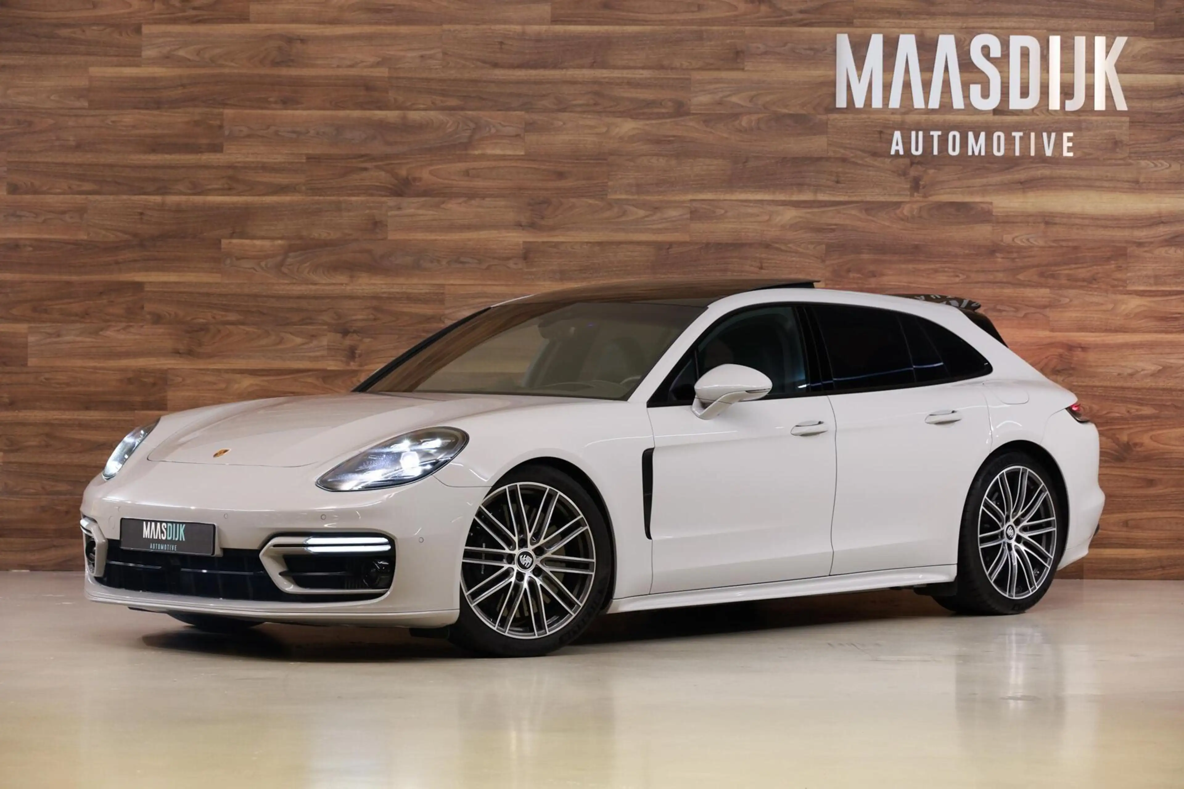 Porsche Panamera Sport Turismo 4.0 Turbo S E-Hybrid|Keramisch|