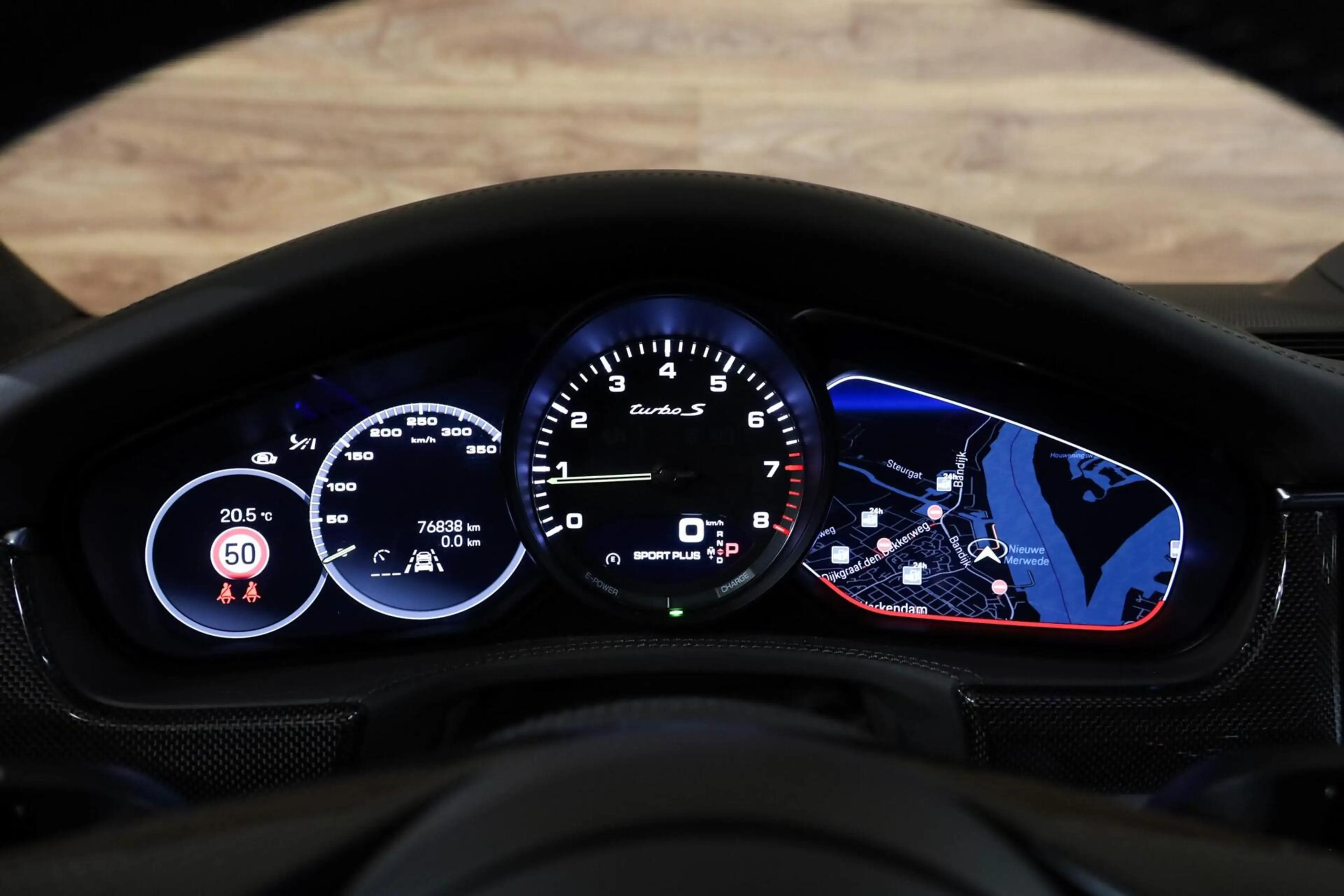 Porsche Panamera Sport Turismo 4.0 Turbo S E-Hybrid|Keramisch| — photo 35