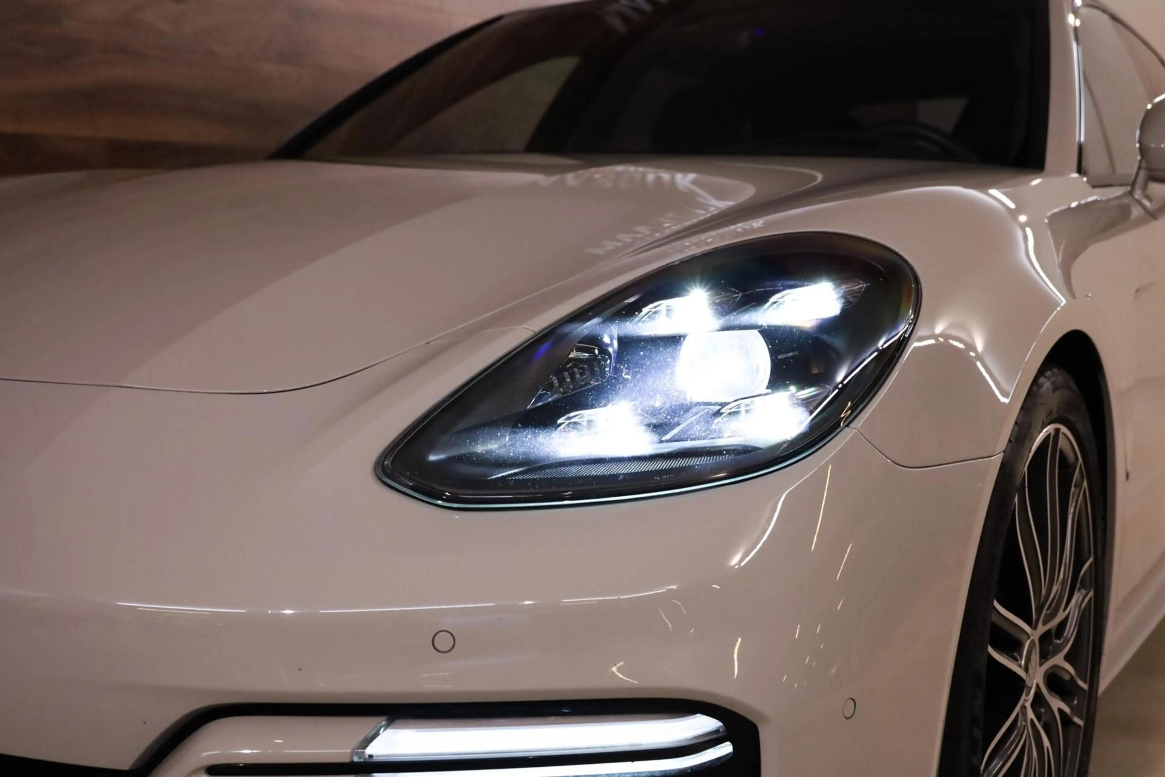 Porsche Panamera Sport Turismo 4.0 Turbo S E-Hybrid|Keramisch| — photo 25
