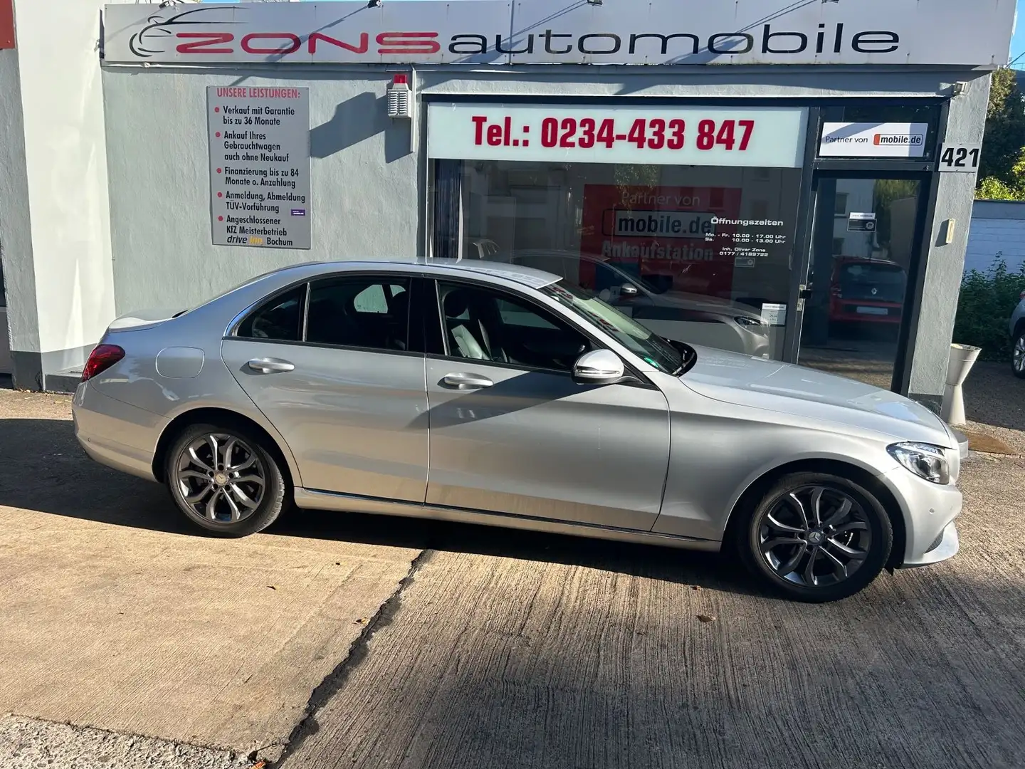 Mercedes-Benz C 180 Autom.+Navi+LED+Teilleder+SHZ+BT+PDC Argent - 1