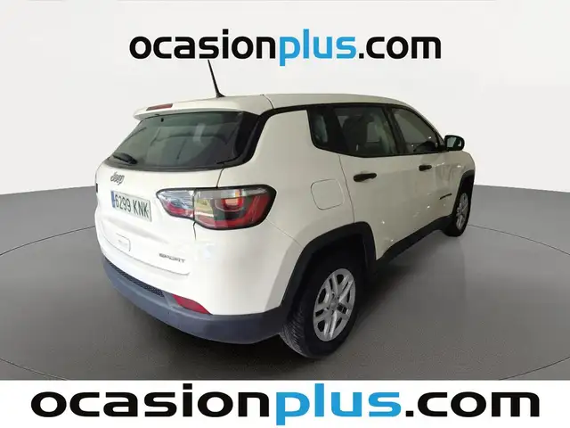Jeep Compass view 4