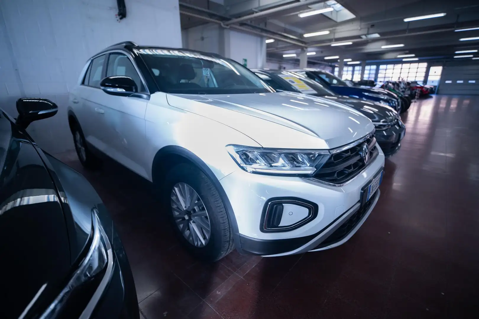 Volkswagen T-Roc 1.0 tsi Life 110cv - 1