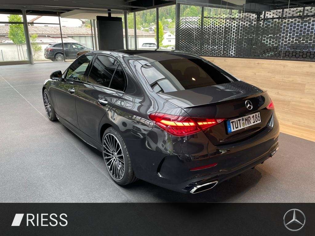 Mercedes-Benz C 220