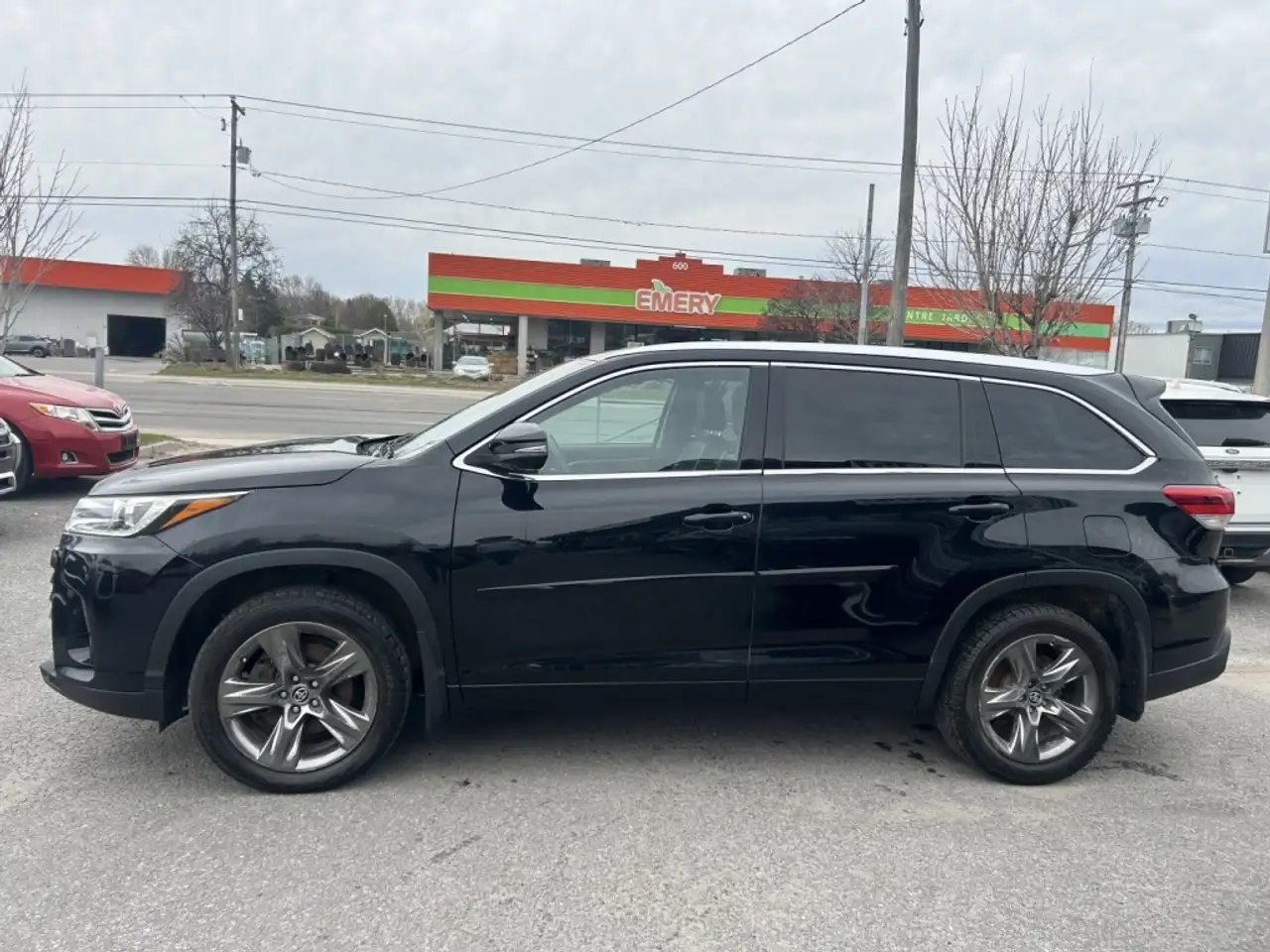 Toyota Highlander снимка Toyota Highlander