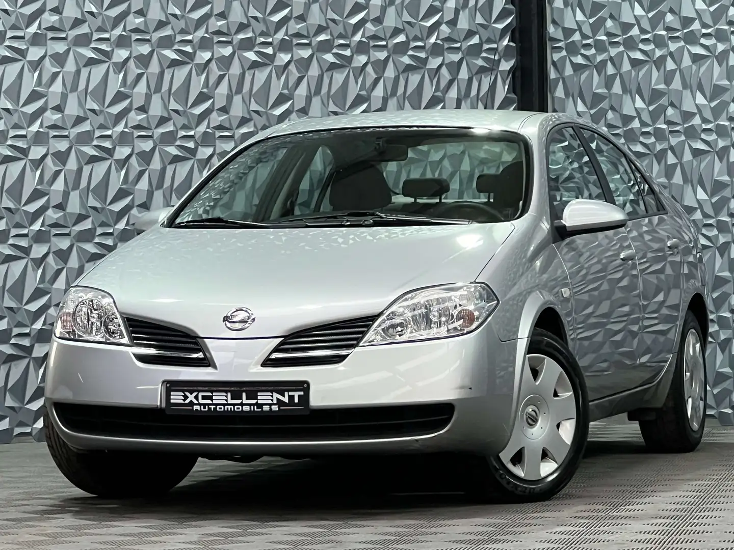 Nissan Primera 1.8i 16v Visia/BOITE AUTO/GPS/CLIM DIGI/GARANTIE Срібний - 1