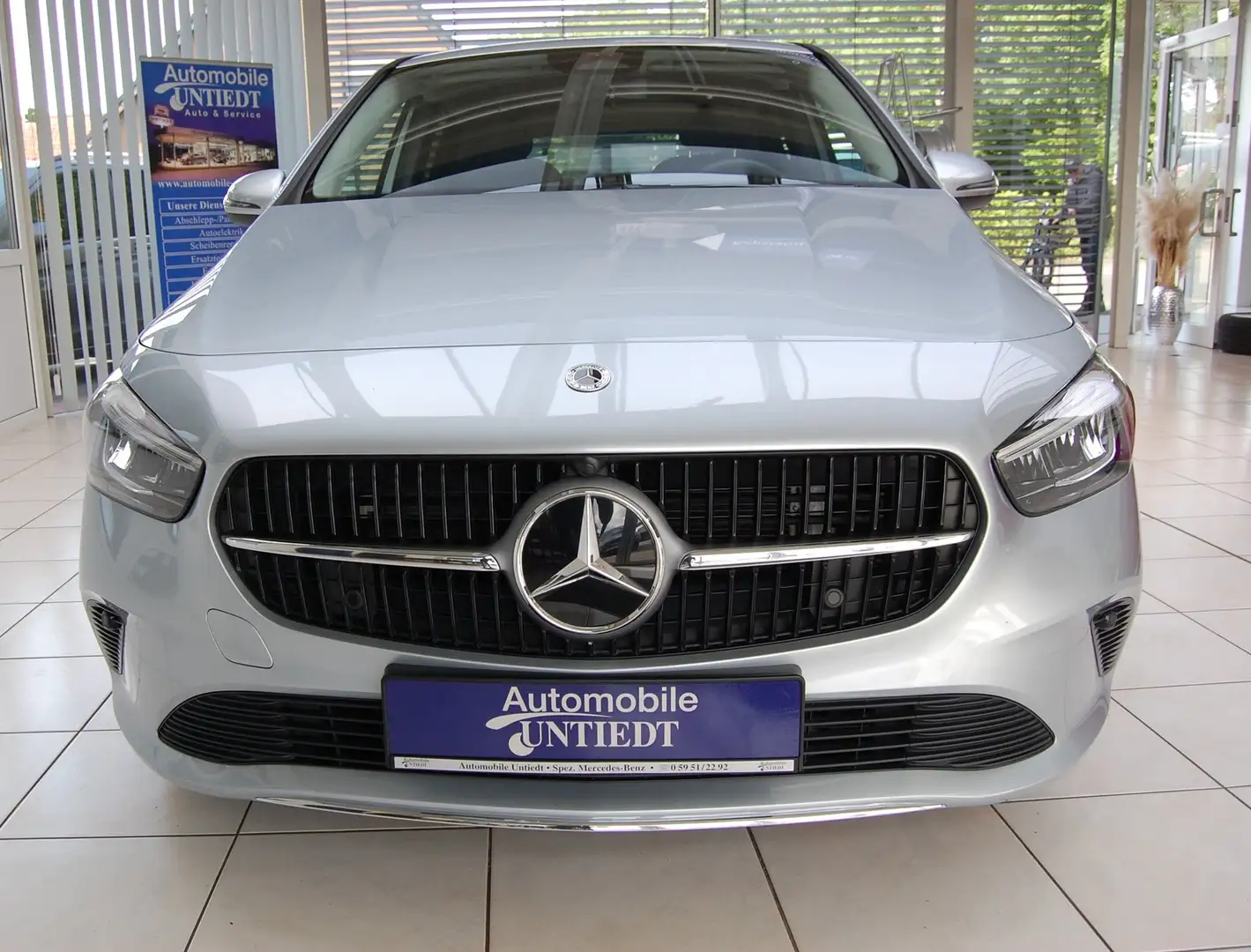 Mercedes-Benz B 180 Progressive  Kamera LED. TOTW. Silber - 2