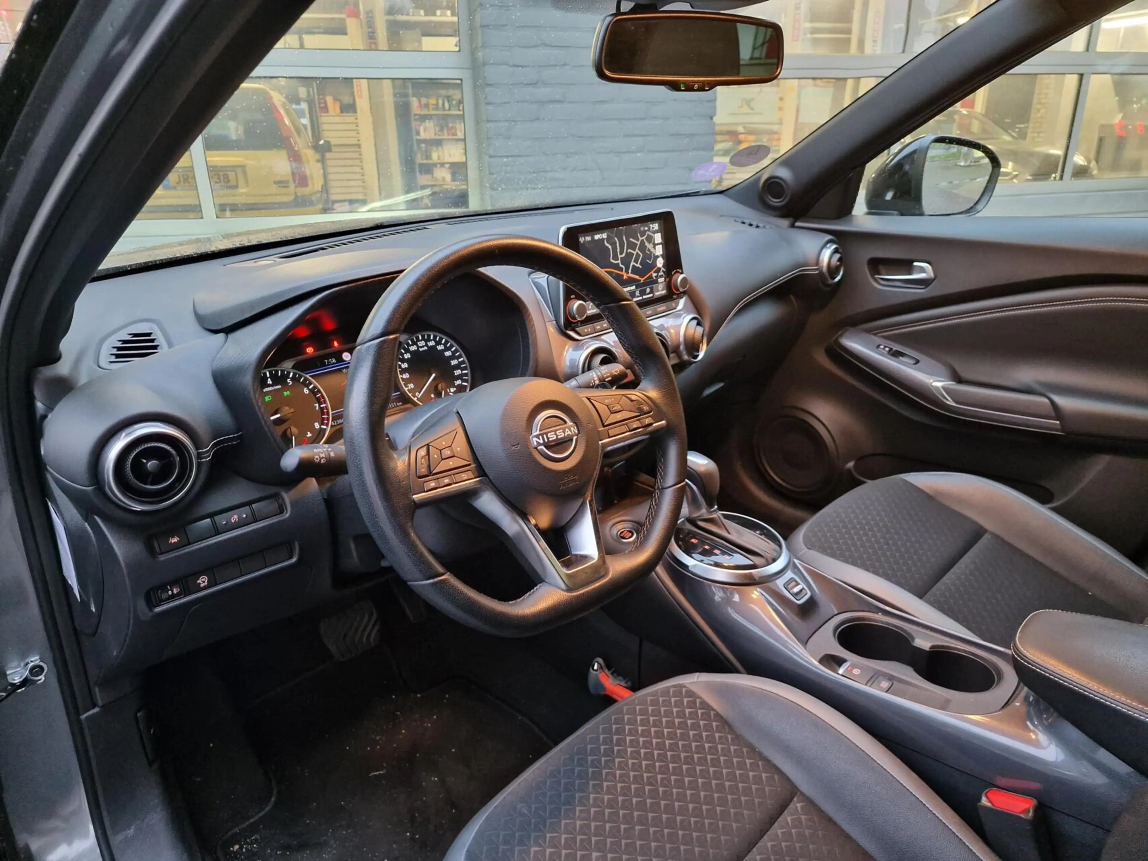 Nissan Juke 1.0 DIG-T N-Design|LED|Clima|Cruise|Camera|42.360k — photo 6