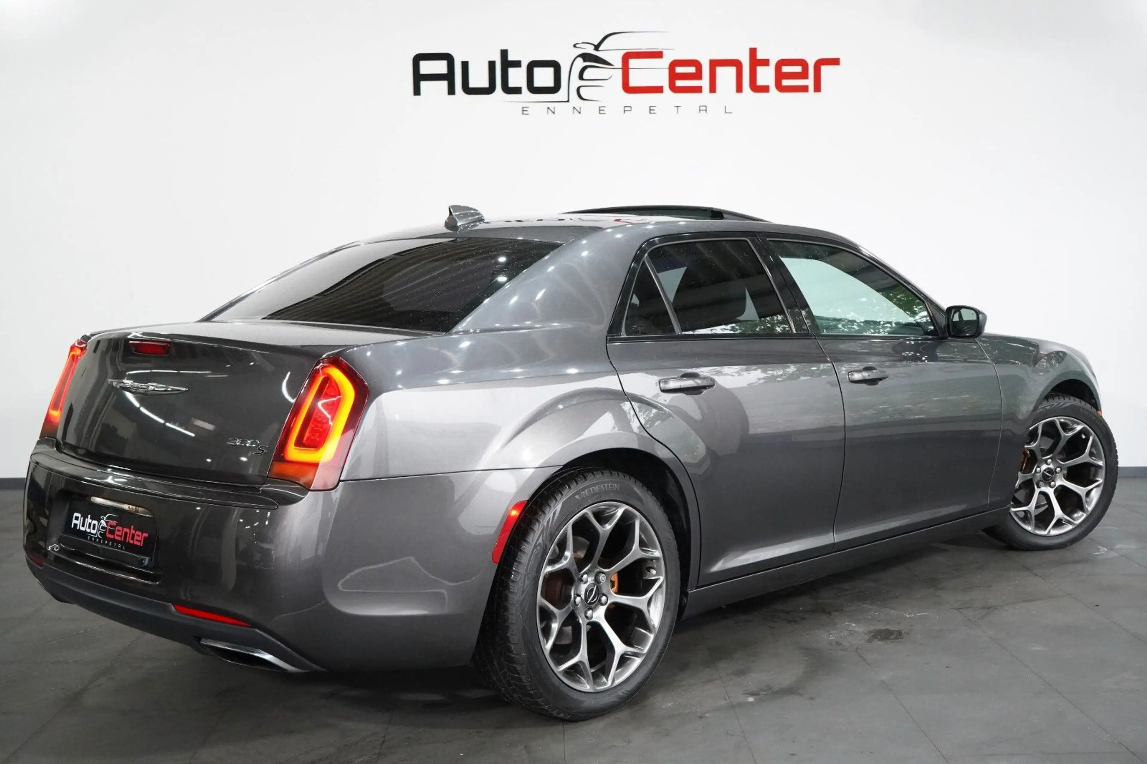Chrysler 300C S Lim. *3.Hand*Unfallfrei*Kamera*Pano* — photo 4