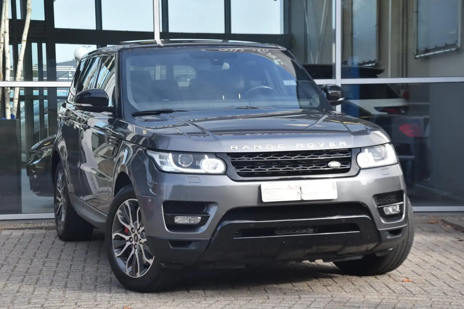 Land Rover Range Rover Sport 3.0 SDV6 HSE Dynamic Airco Leder Pano.dak Camera Grijs - 1