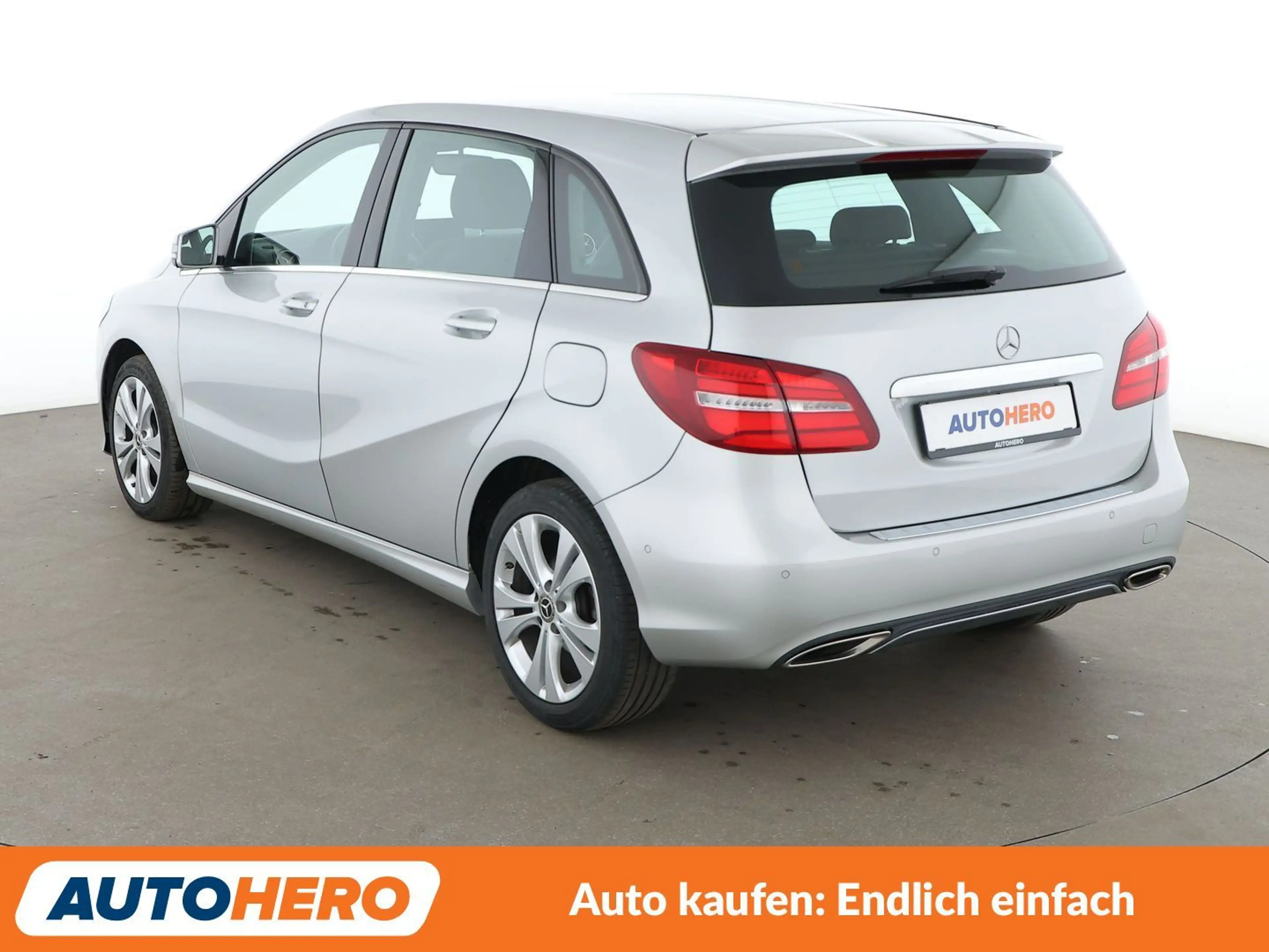 Mercedes-Benz B 200 B 200 CDI Urban Aut.*NAVI*LED*TEMPO*PDC* — photo 4