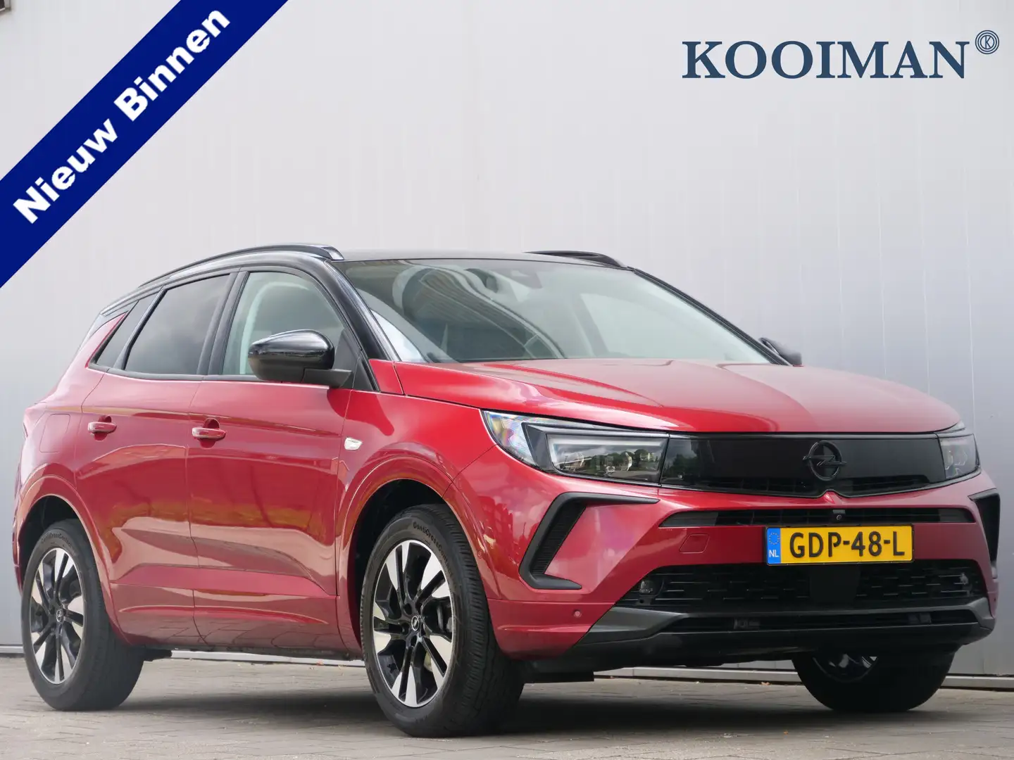 Opel Grandland 1.2 Turbo 130pk Ultimate Automaat LED / Navigatie Rood - 1