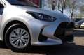Toyota Yaris 1.5 Hybrid 115 Comfort, NIEUW, leverbaar (10- 2025 Zilver - thumbnail 34