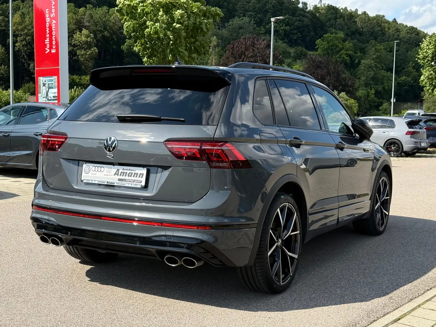 Volkswagen Tiguan R 2.0 TSI 4Motion DCC*ACC*Matrix-LED*Black Style* Grau - 2